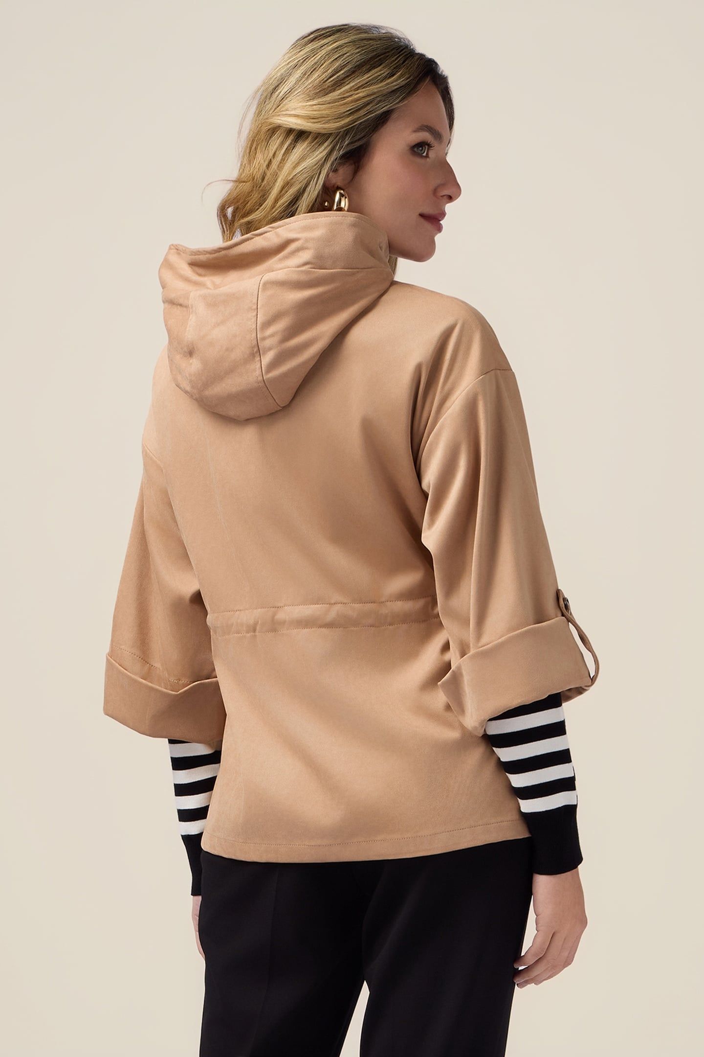 SHORT SUEDE-EFFECT PARKA BEIGE 3