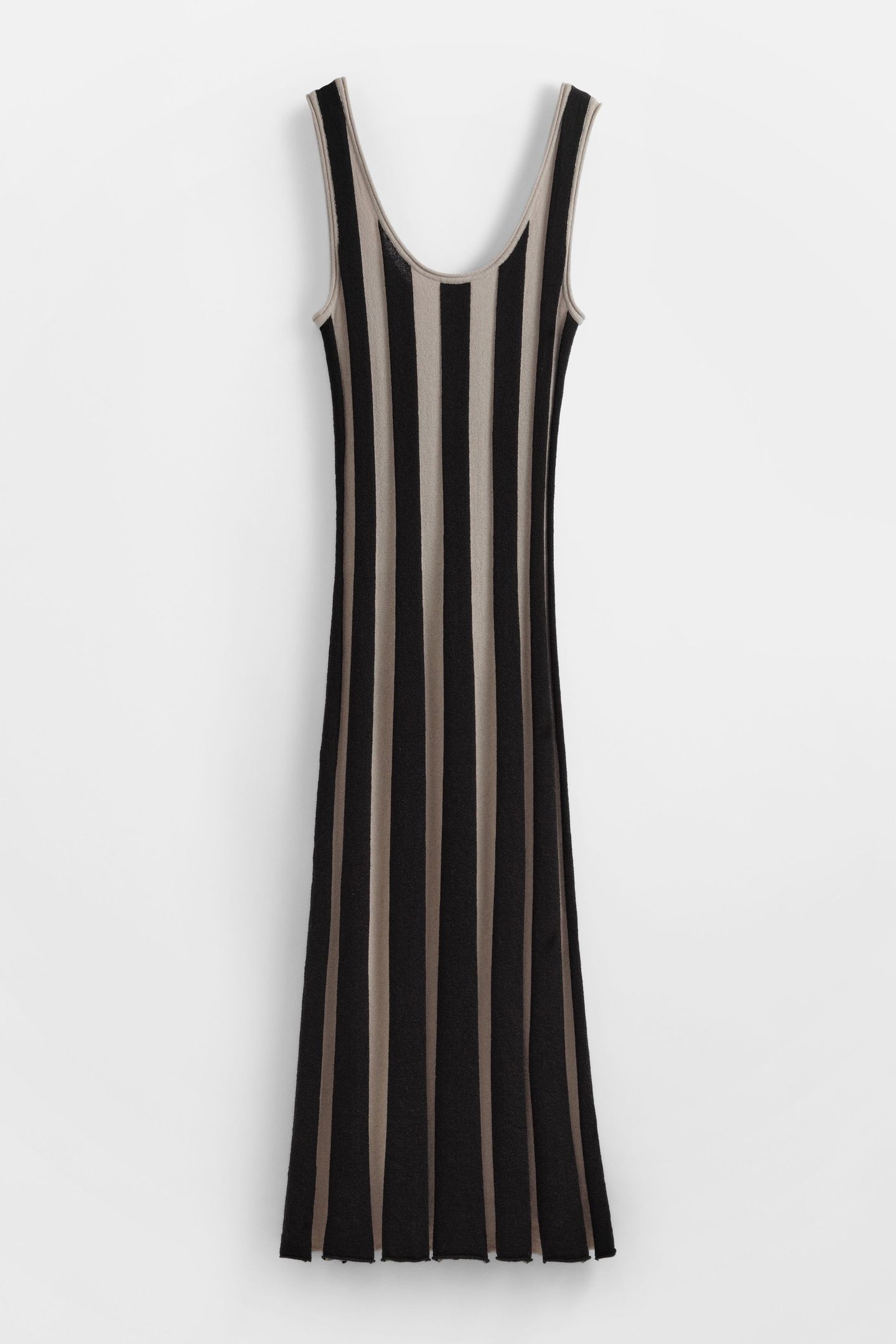 CHRISSY DRESS BEIGE 3