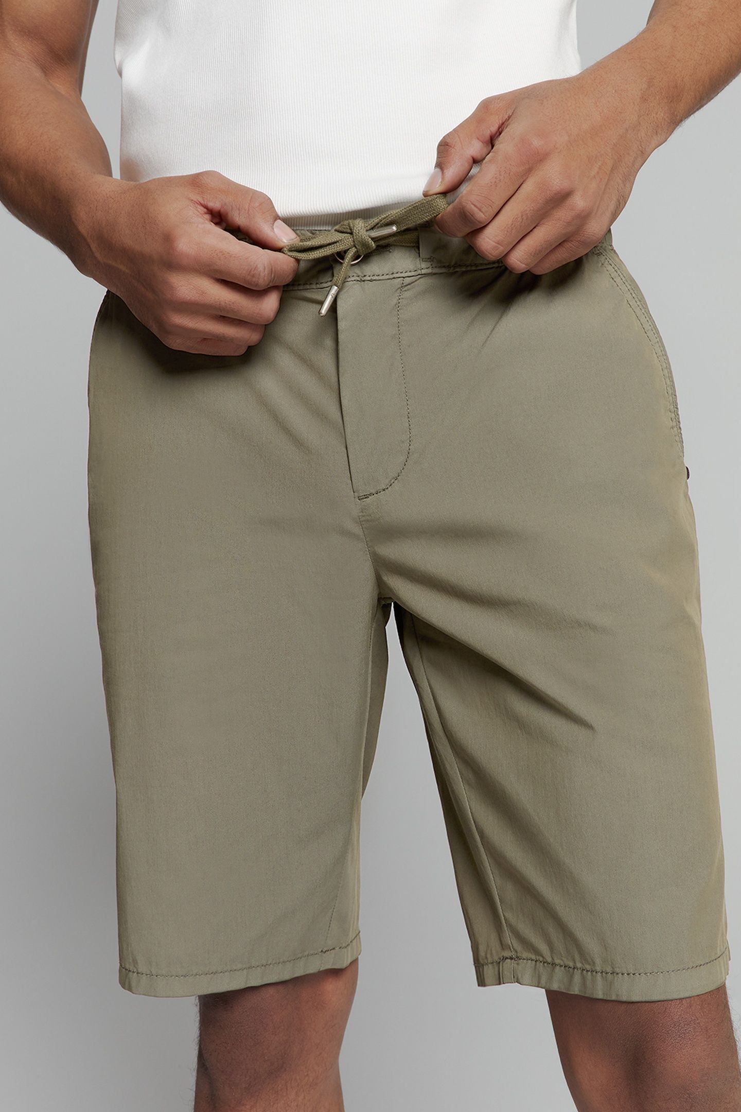 SHORT CHINO GARMENT DYED LIGHT WEIGHT STRETCH DARK MOSS 8
