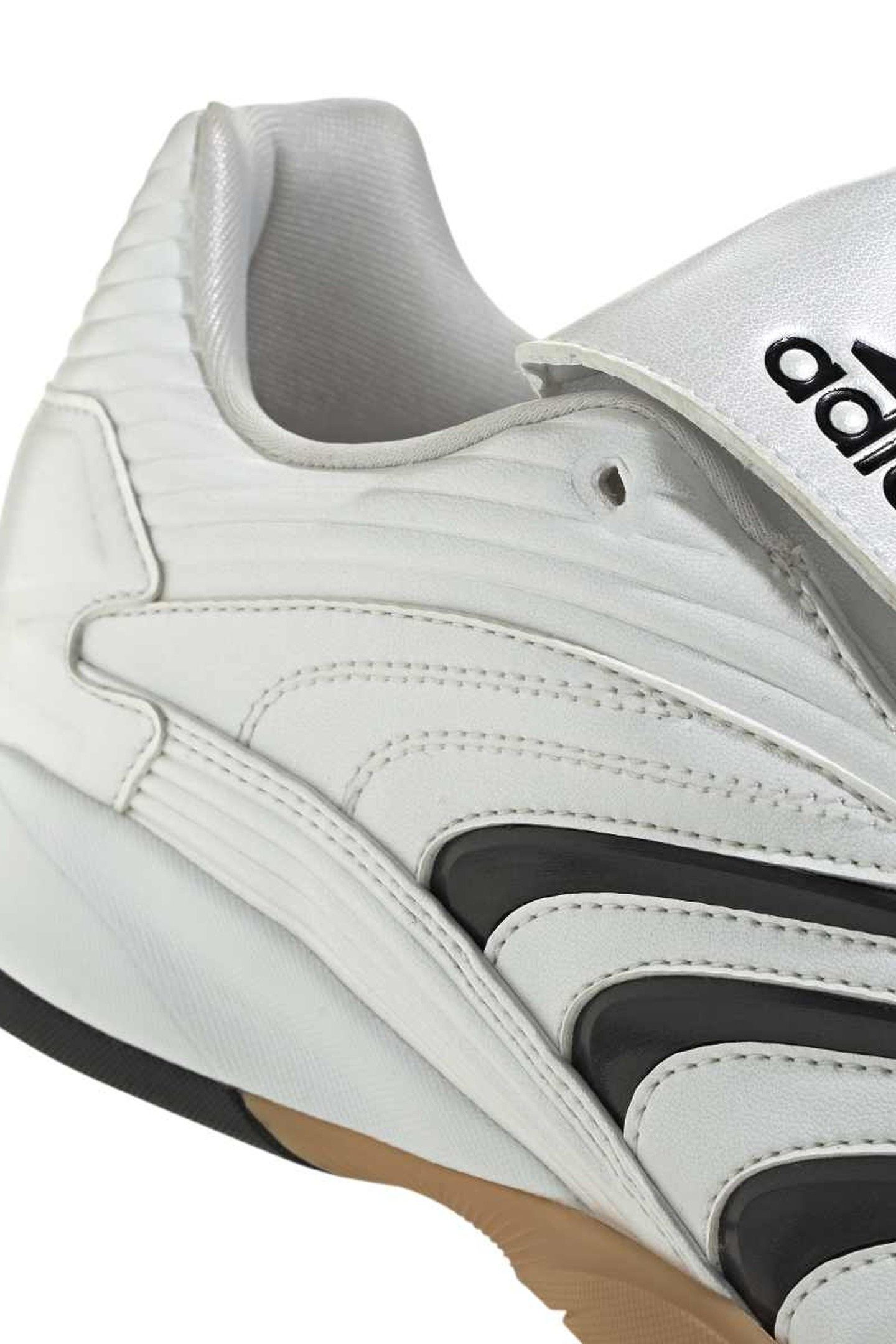 ORIGINALS UNISEX PREDATOR SALA SHOES 7