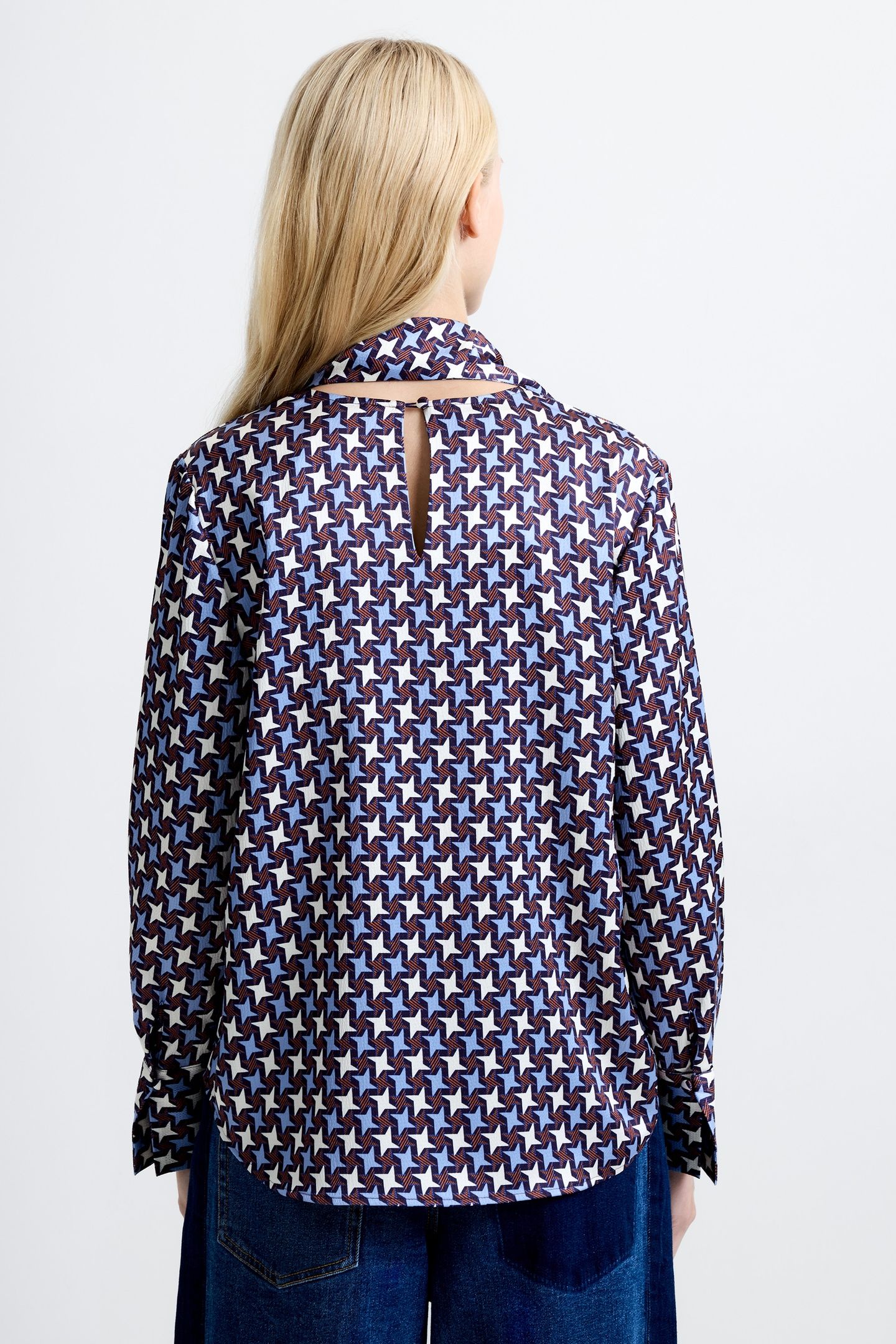 GLORIA DOLLY LS SCARF BLOUSE BLUEBERRY MULTI 2