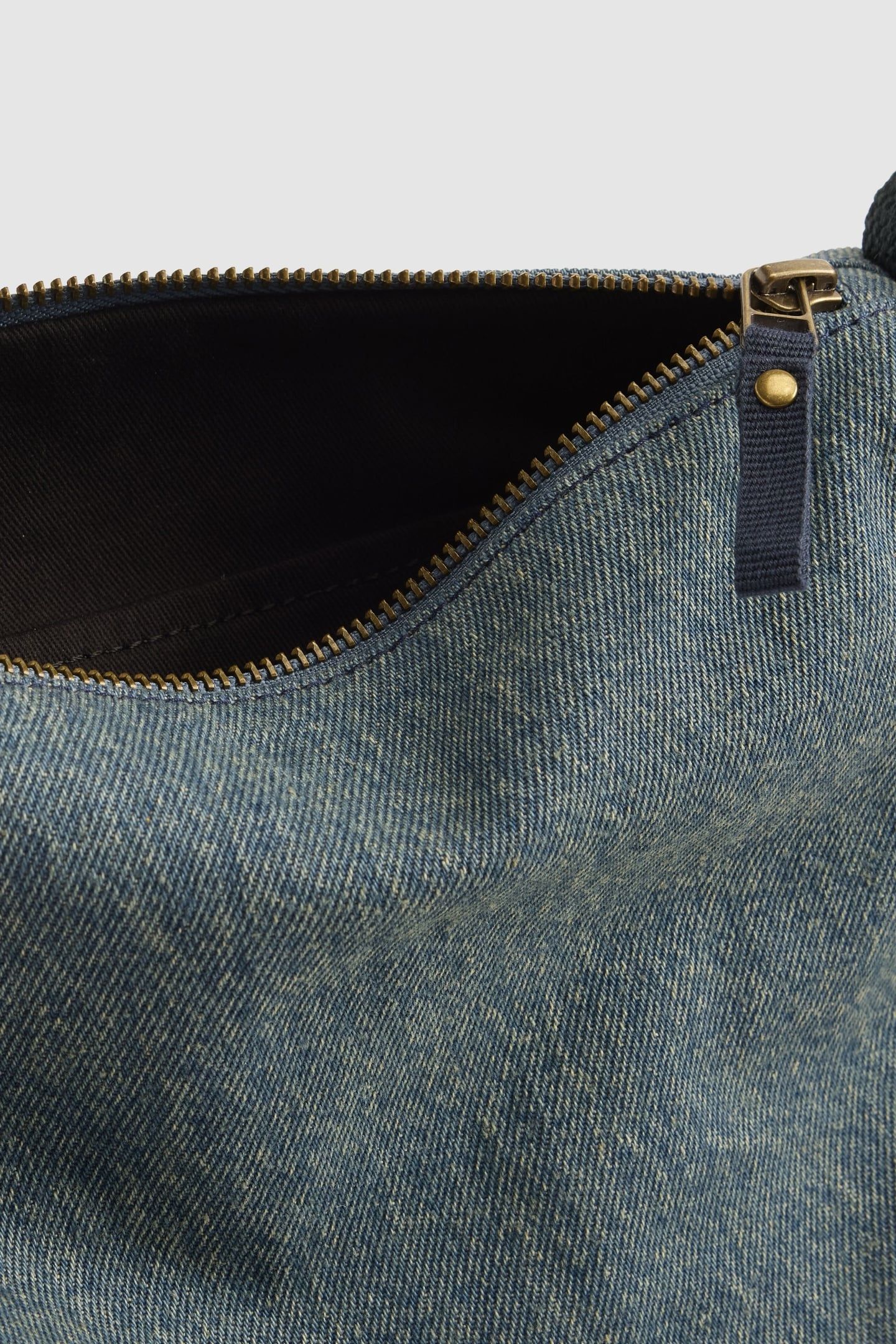 LEVI'S® ALI SMALL SHOULDERBAG 4