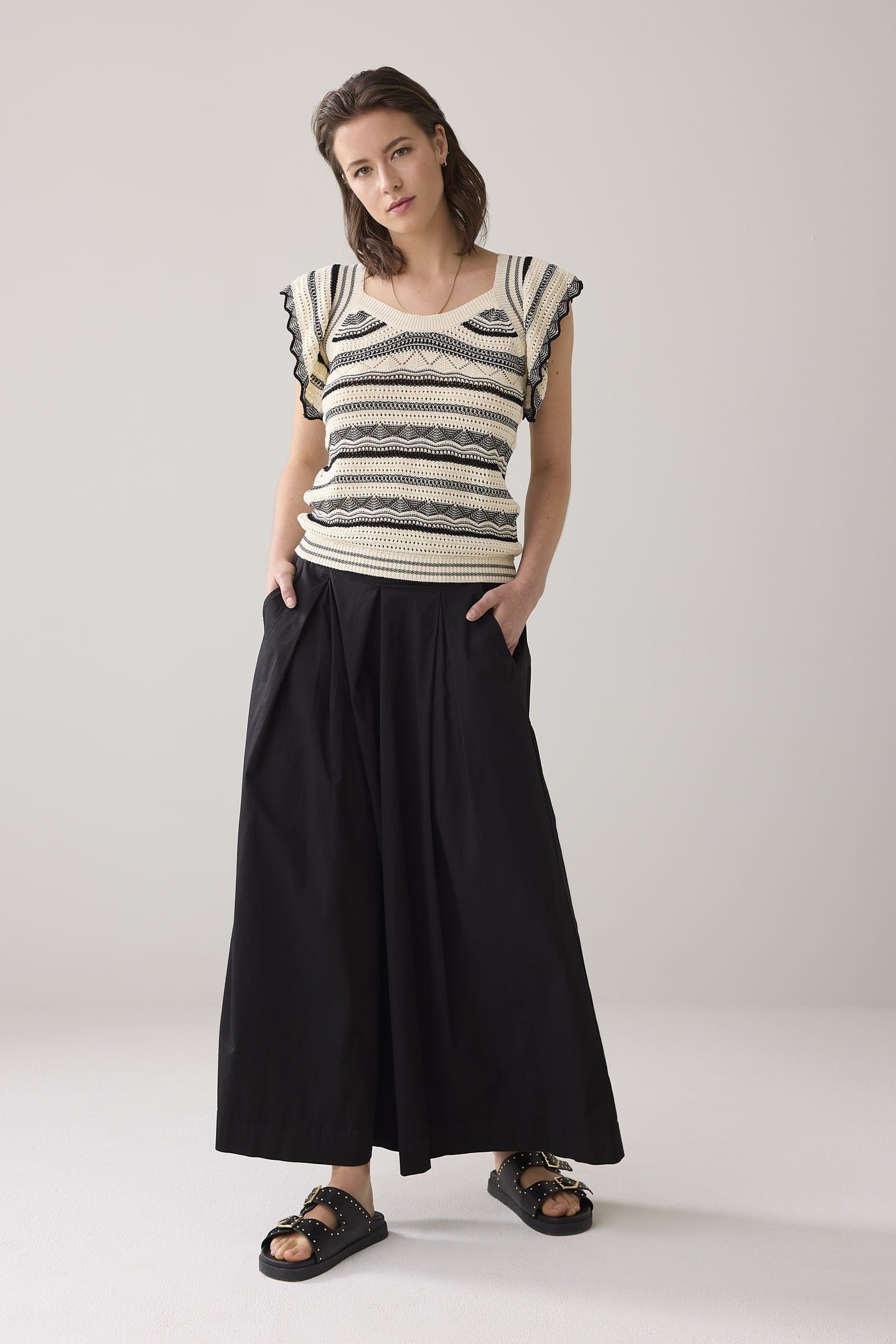 RUFFLE TOP COTTON AJOUR KNIT IVORY 1