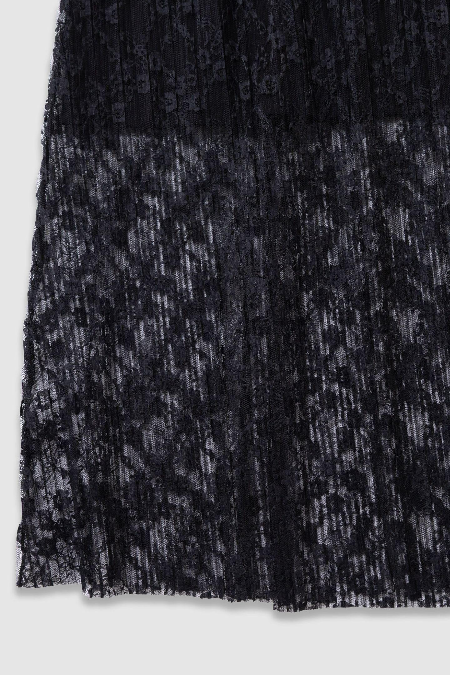 LONG BLACK PLEATED LACE SKIRT 4