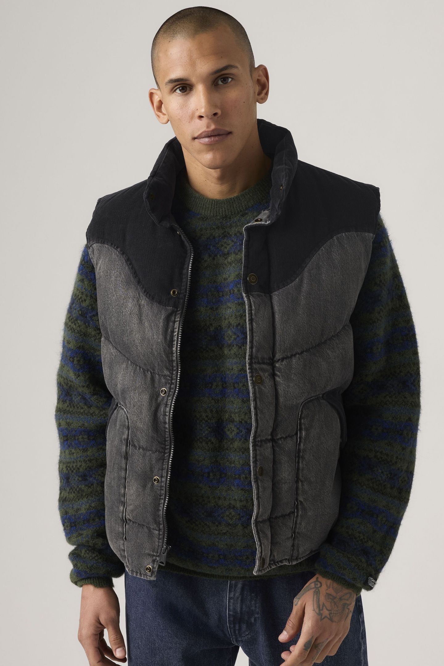 WILD WEST VEST 2