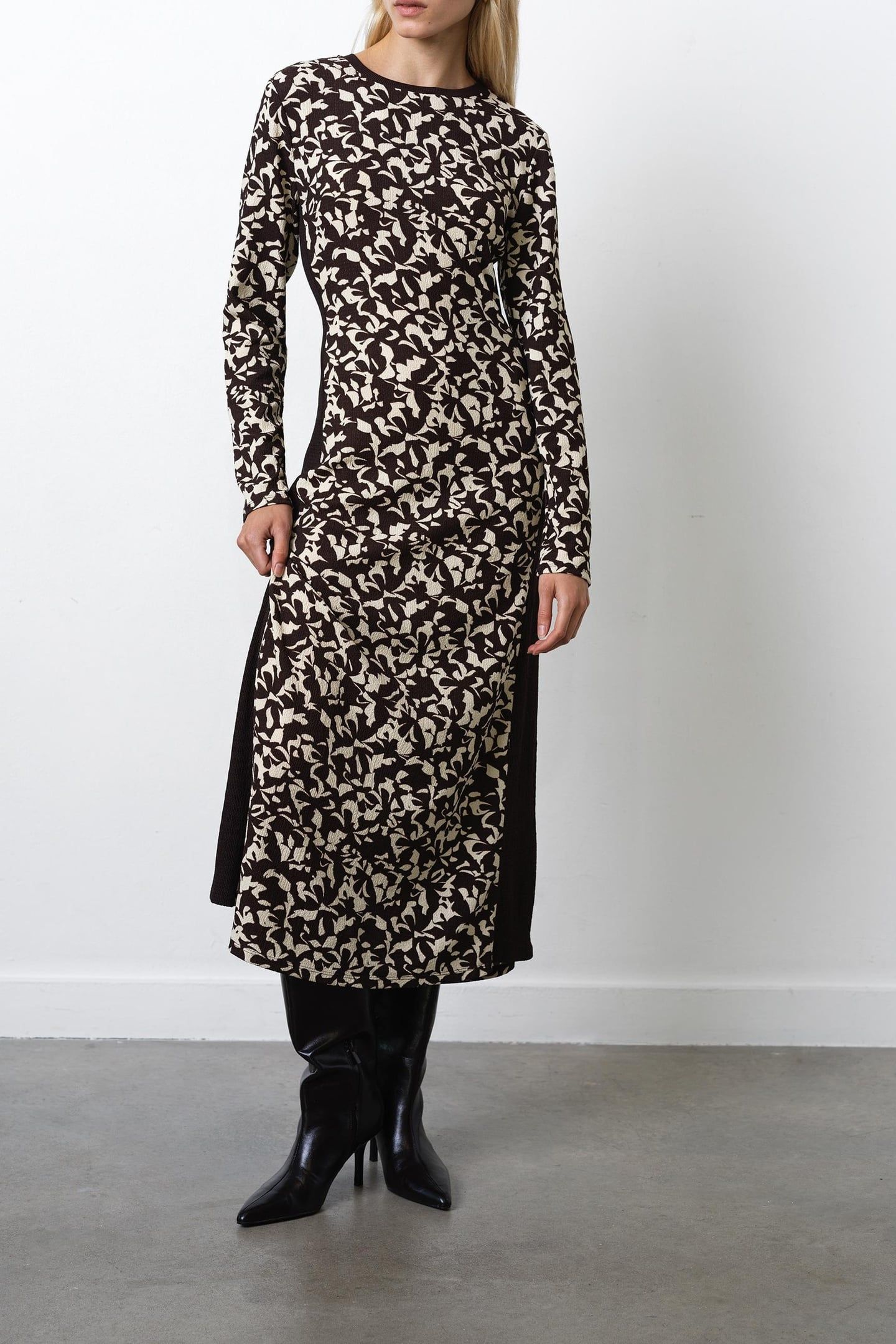 KELLY PRINT JERSEY L/S DRESS BITTER CHOC/PORC CRM 1