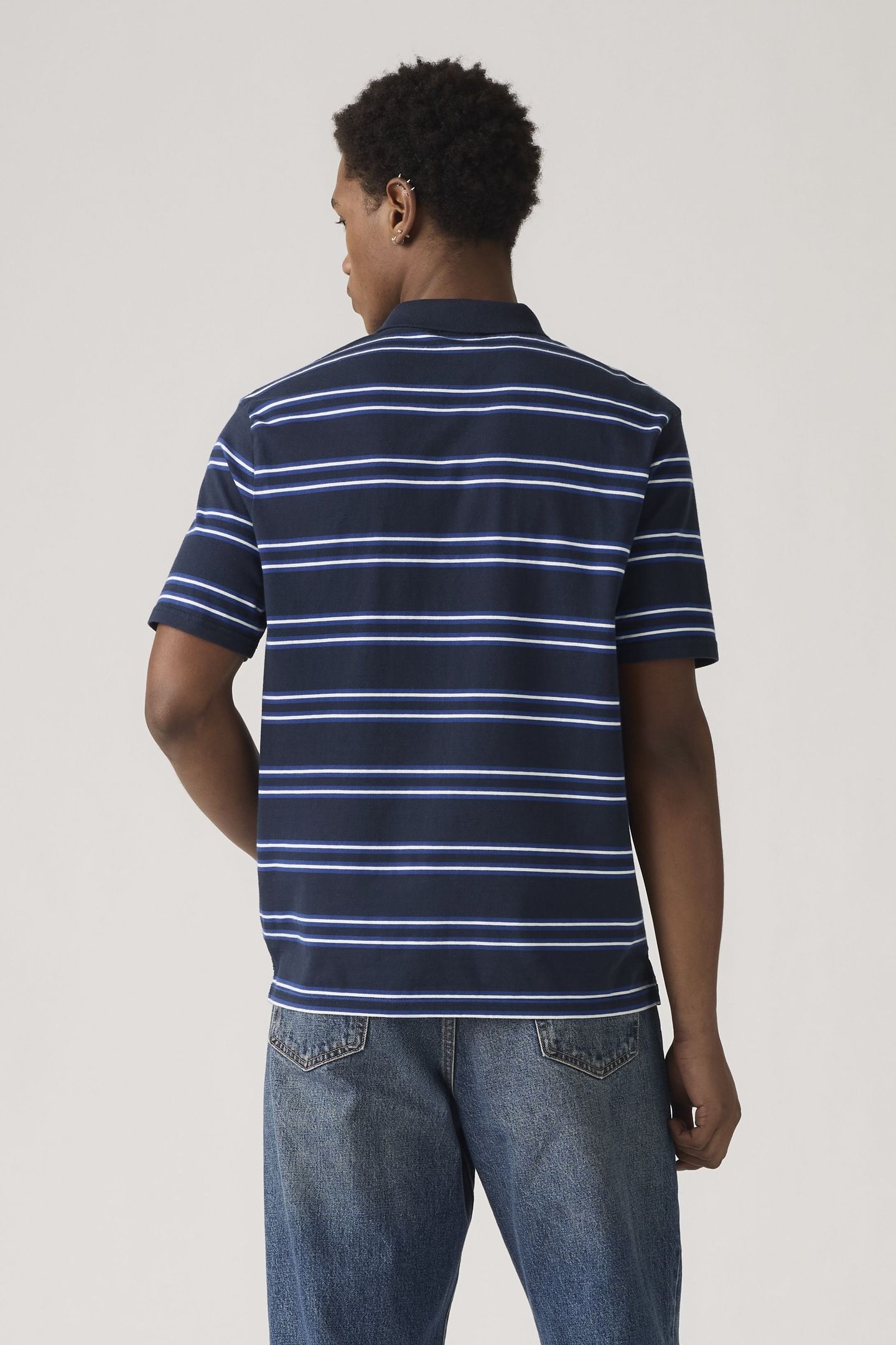 AUTHENTIC POLO 3