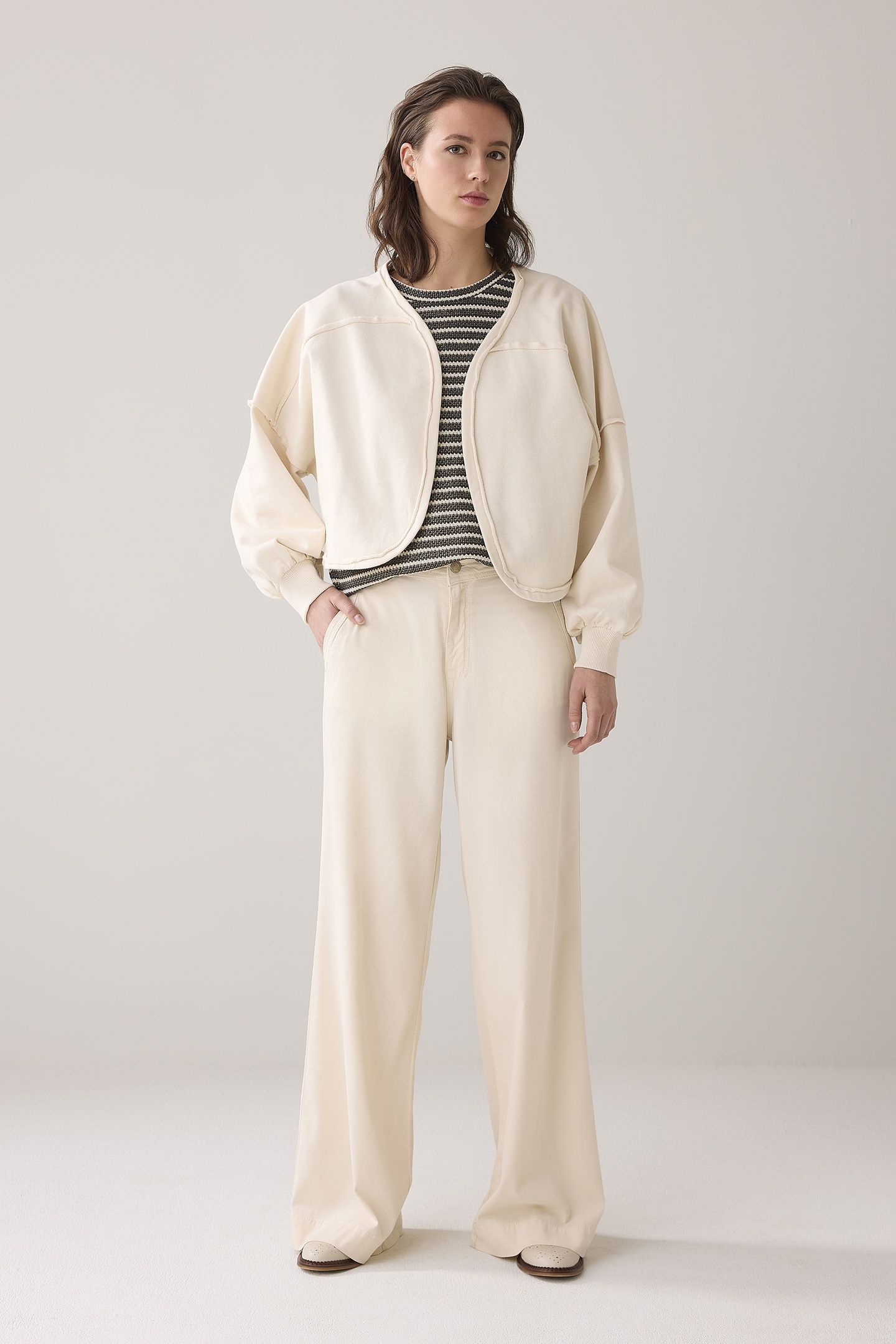 CROPPED WIDE SWEAT CARDIGAN IVORY 1
