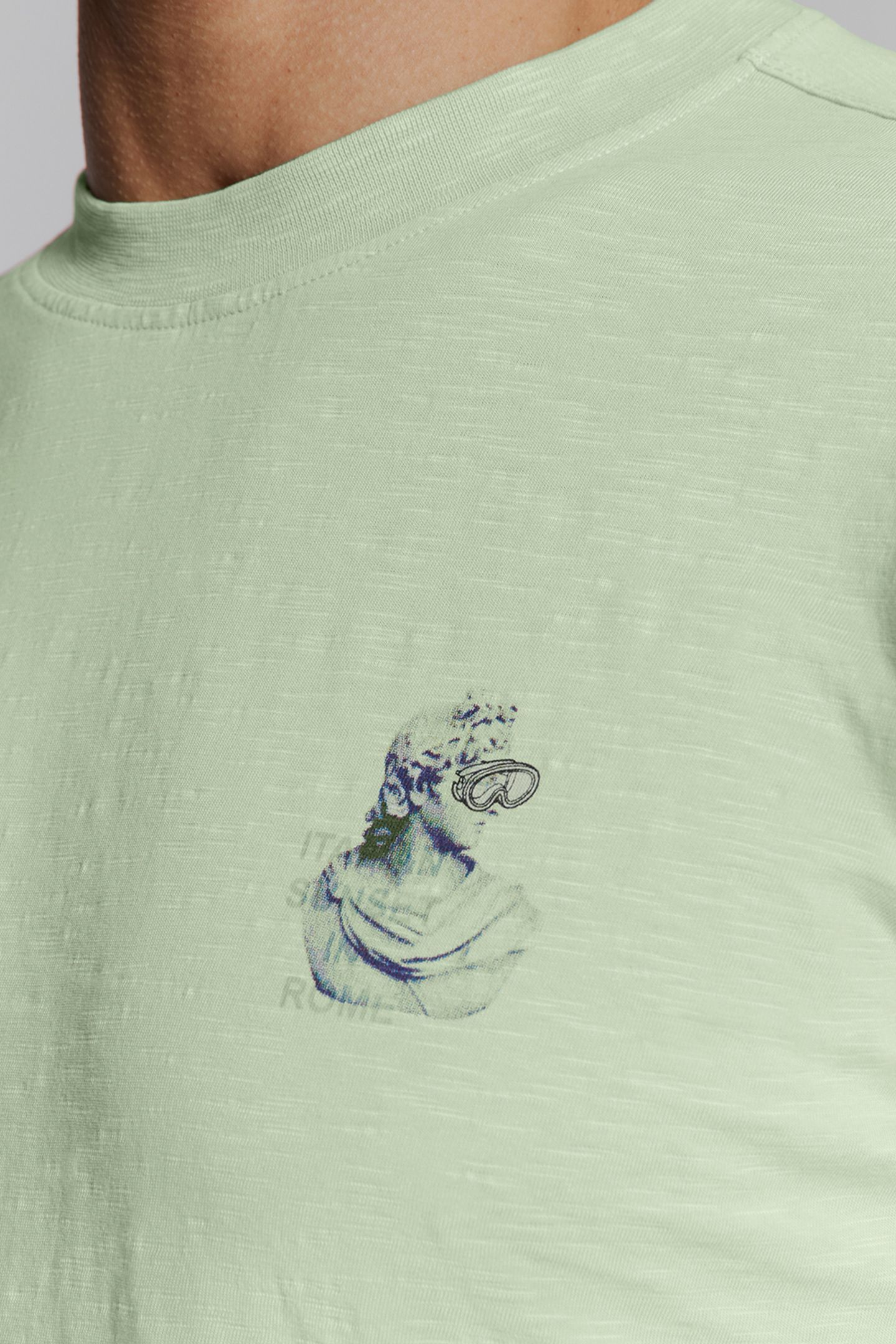 T-SHIRT CREWNECK SLUB PLACED PRINTS MINT 7