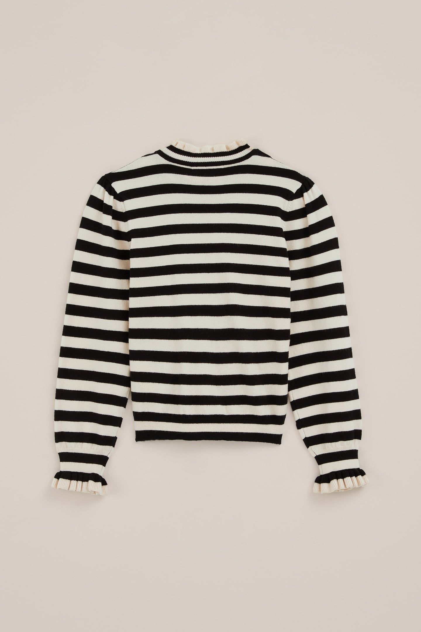 KNITTED PULLOVER BLACK 4