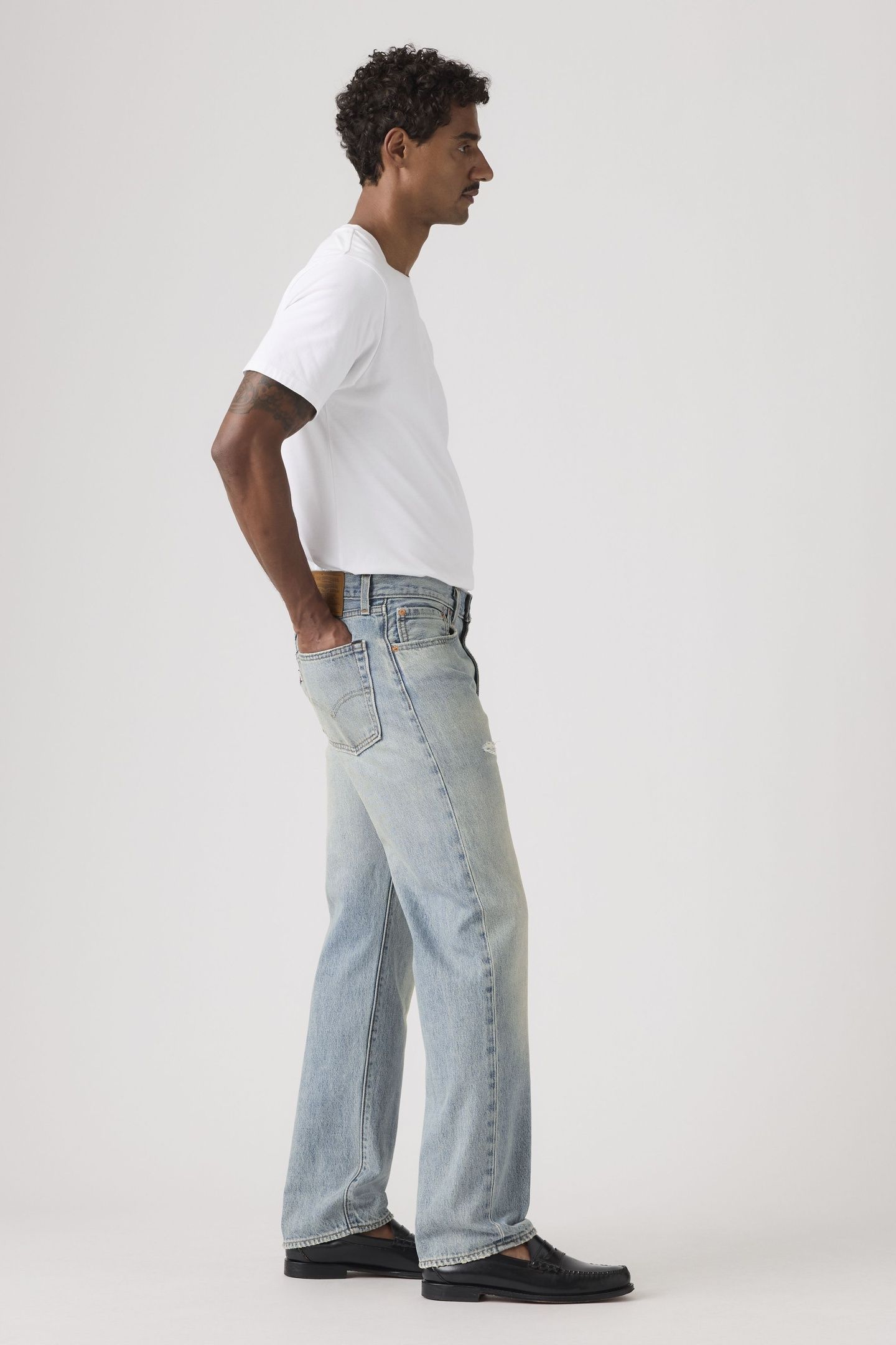 555™ RELAXED STRAIGHT JEANS 4