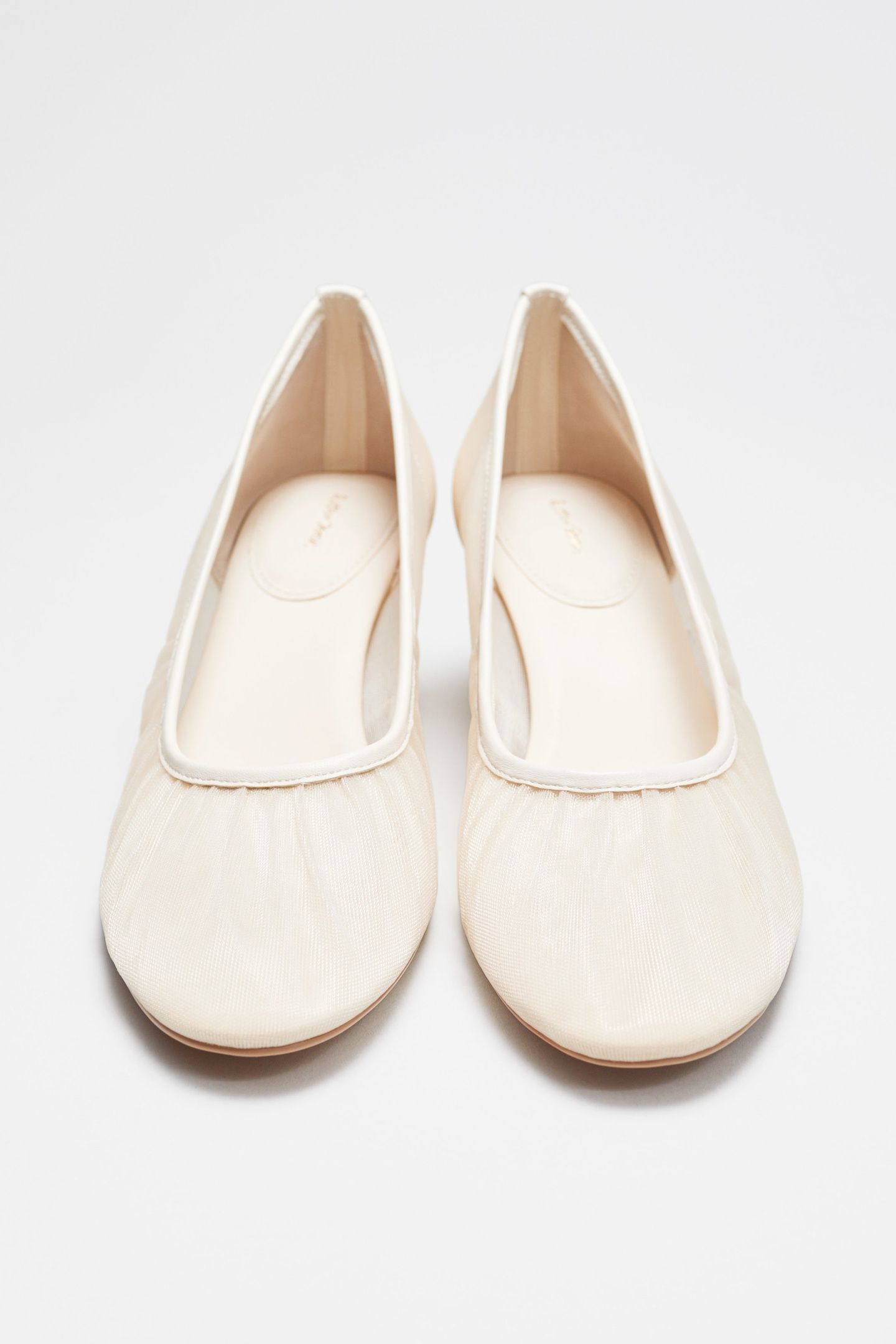 LYKKE PUMP WHITE 3