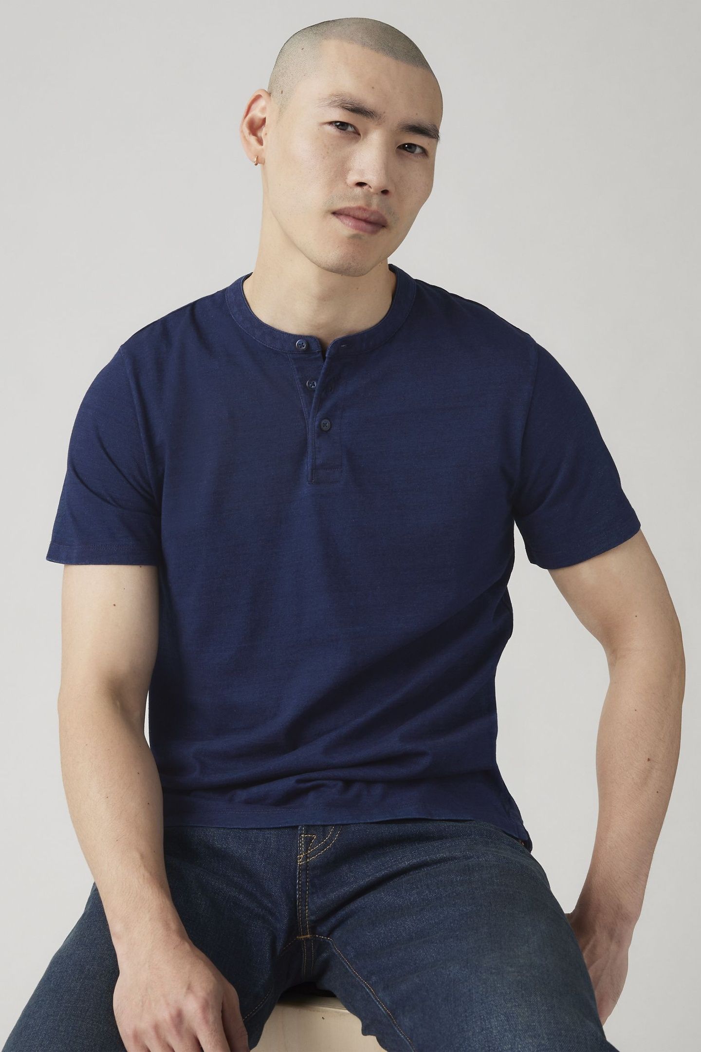 SHORT SLEEVE HOUSEMARK HENLEY 1
