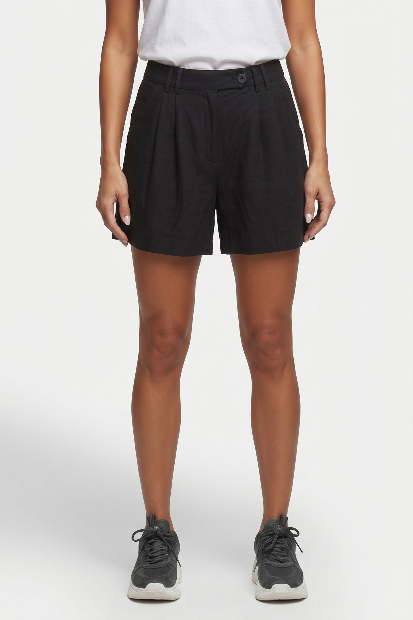 ALEXA SHORTS BLACK 1