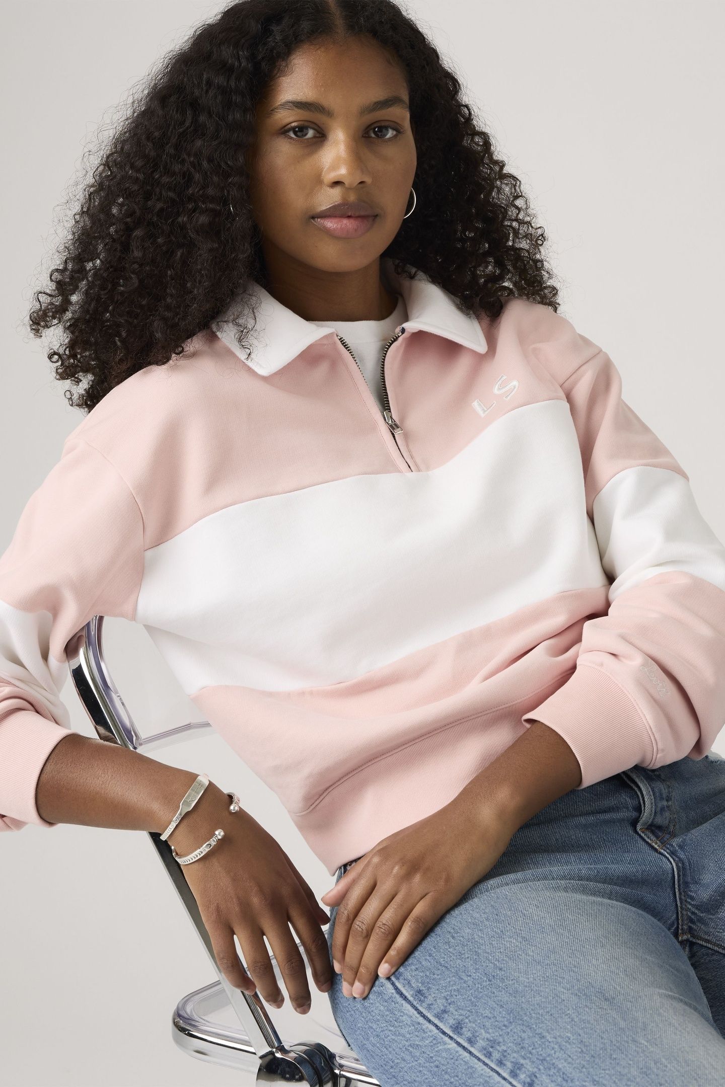BANKS QUARTER-ZIP SWEATSHIRT 2