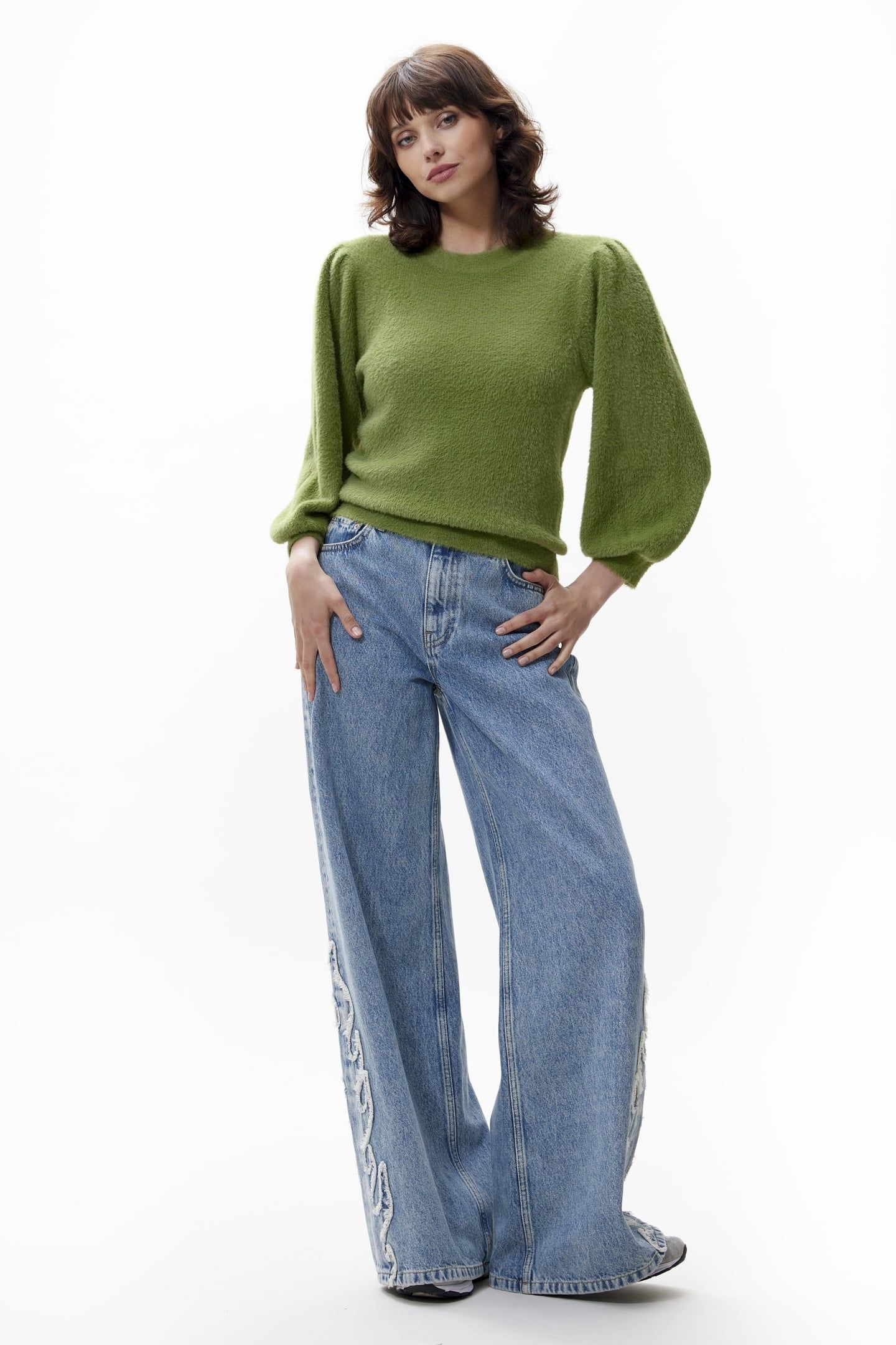 FUZZY PUFF SLEEVE KNIT GRASSHOPPER 1