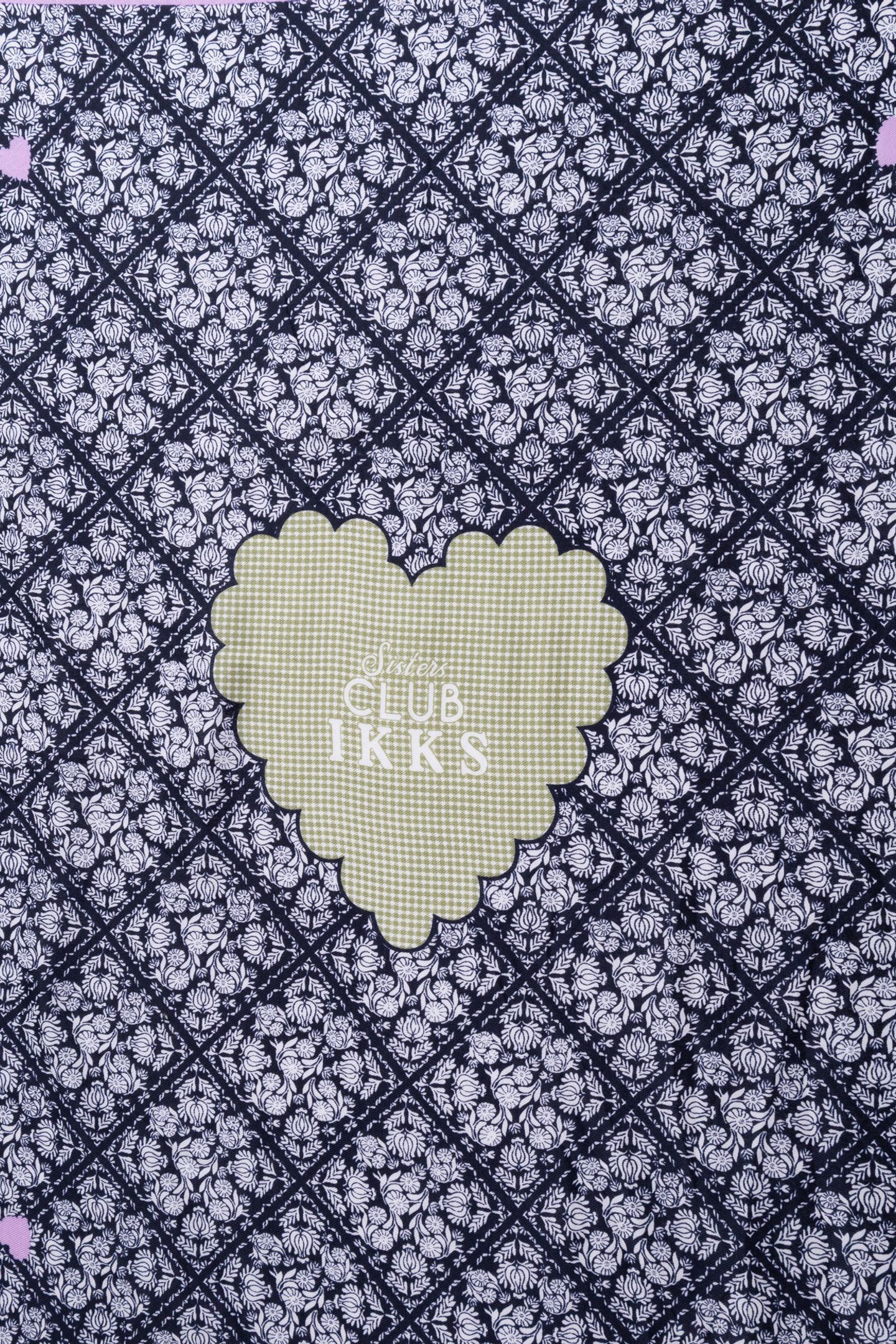 GINGHAM HEART AND FLORAL PRINT NAVY SCARF 4