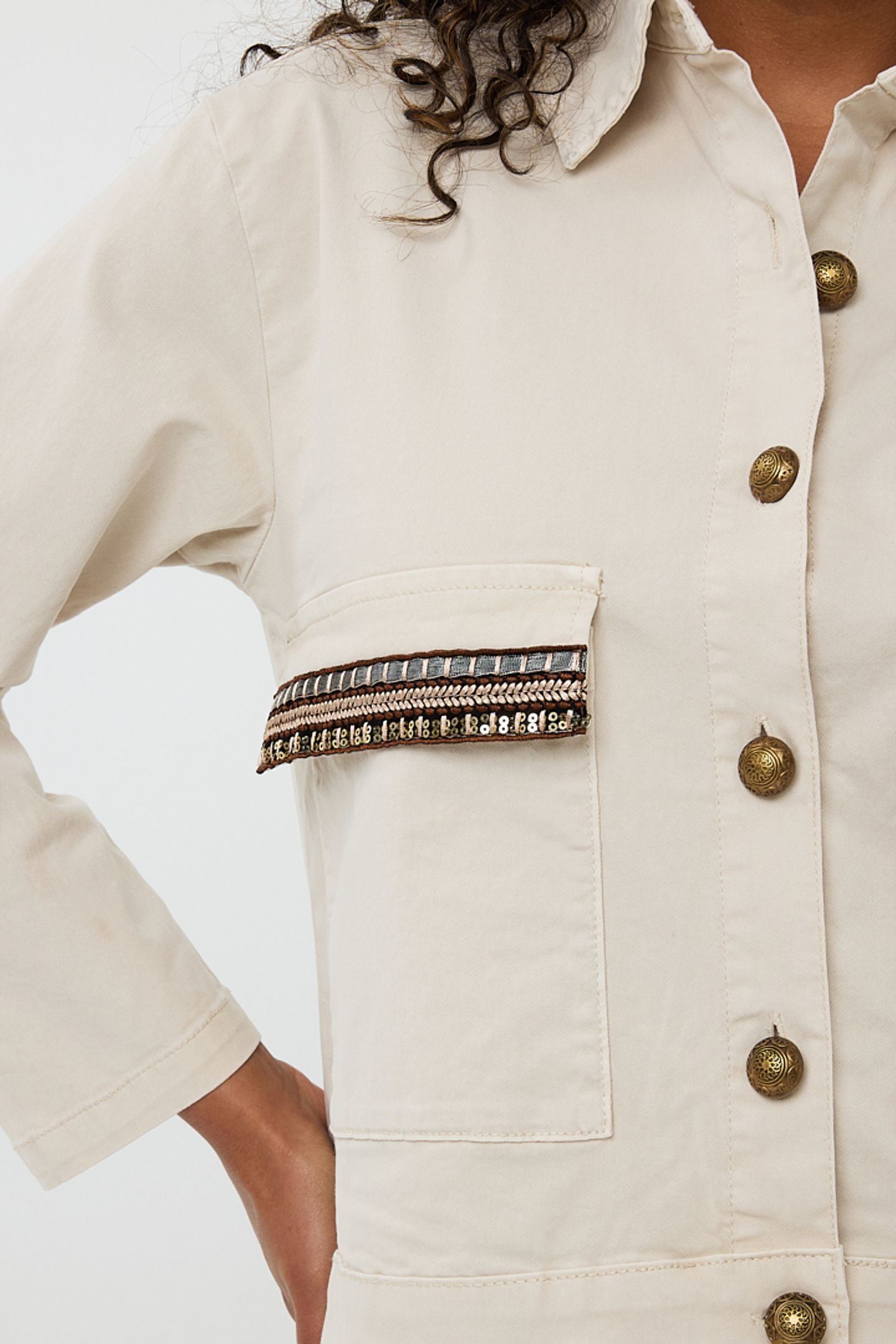 JACKET FANCY EMBELLISHMENT SAND 7