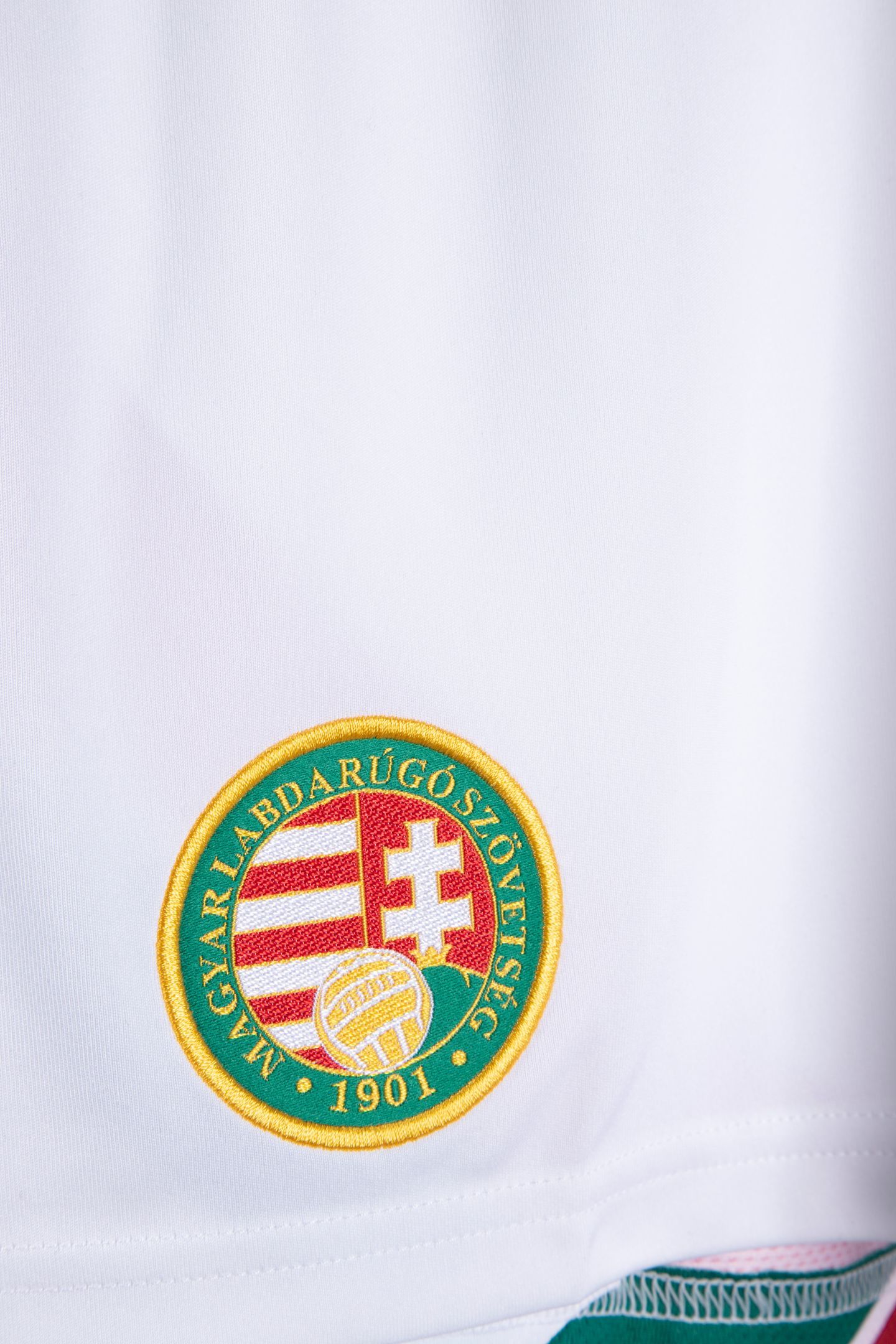 PERFORMANCE HUNGARIAN FF HOME SHORT 5