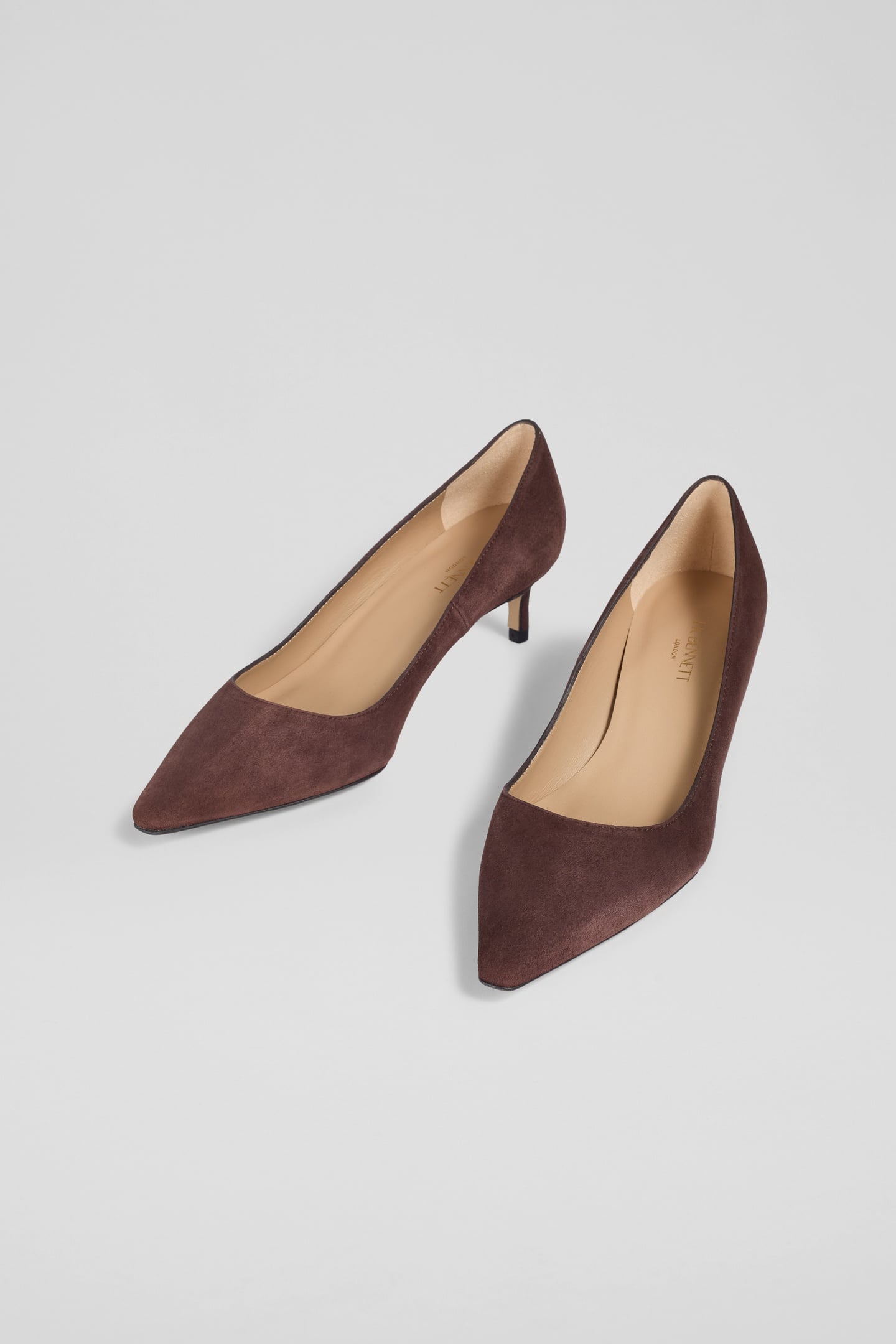 AVA NEW CLOSED COURTS CHOCOLATE 3