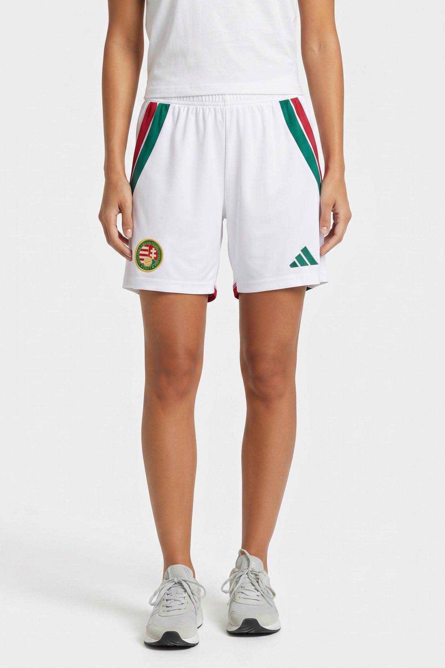 PERFORMANCE HUNGARIAN FF HOME SHORT 1