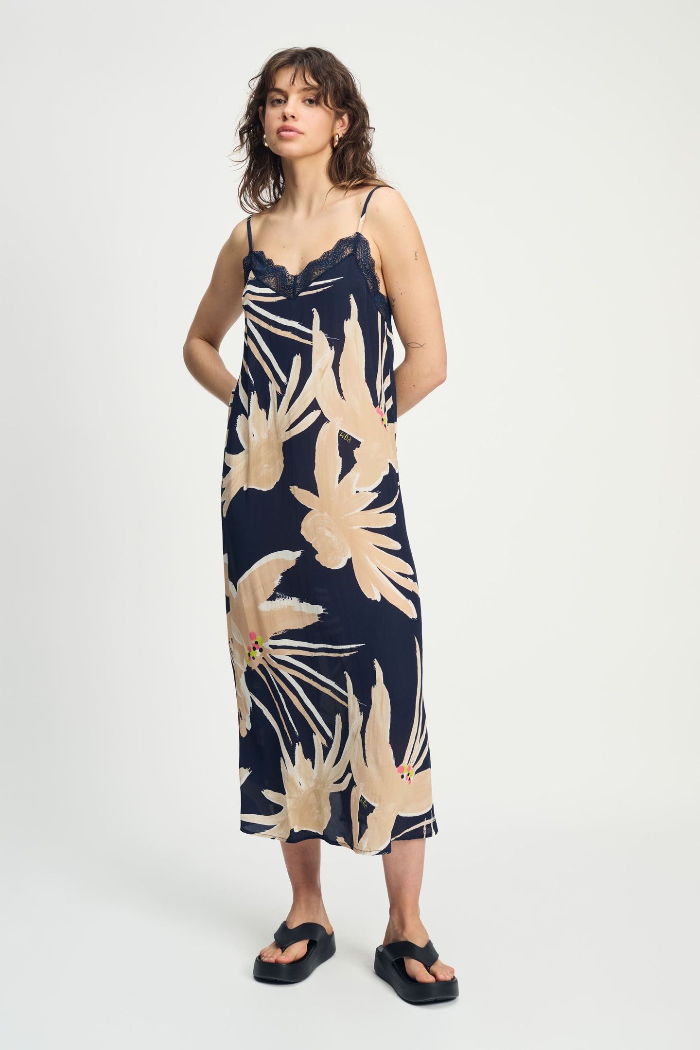 DRESS - CAMI ARTISAN SAND 1