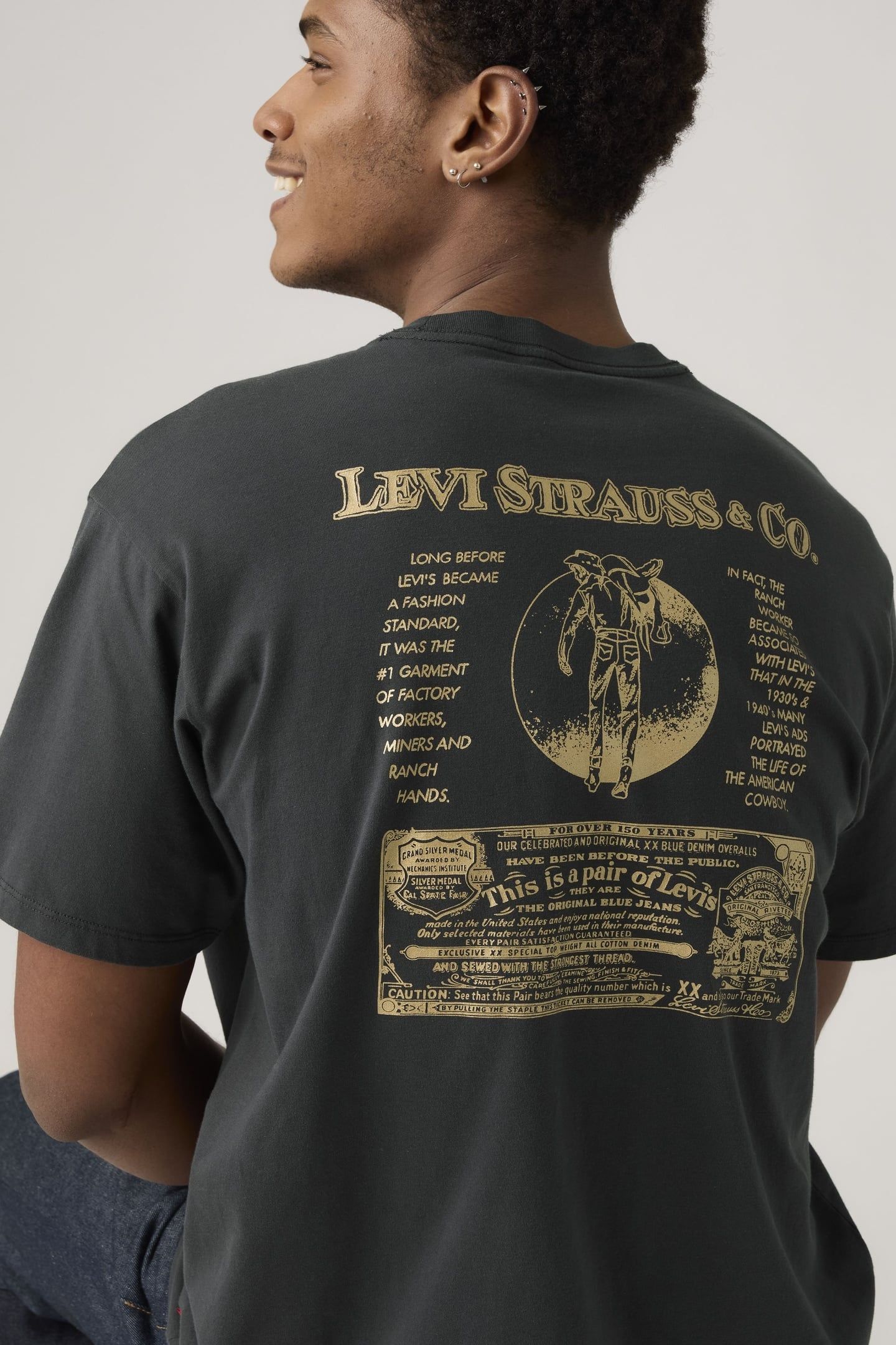 GRAPHIC VINTAGE FIT T-SHIRT 6