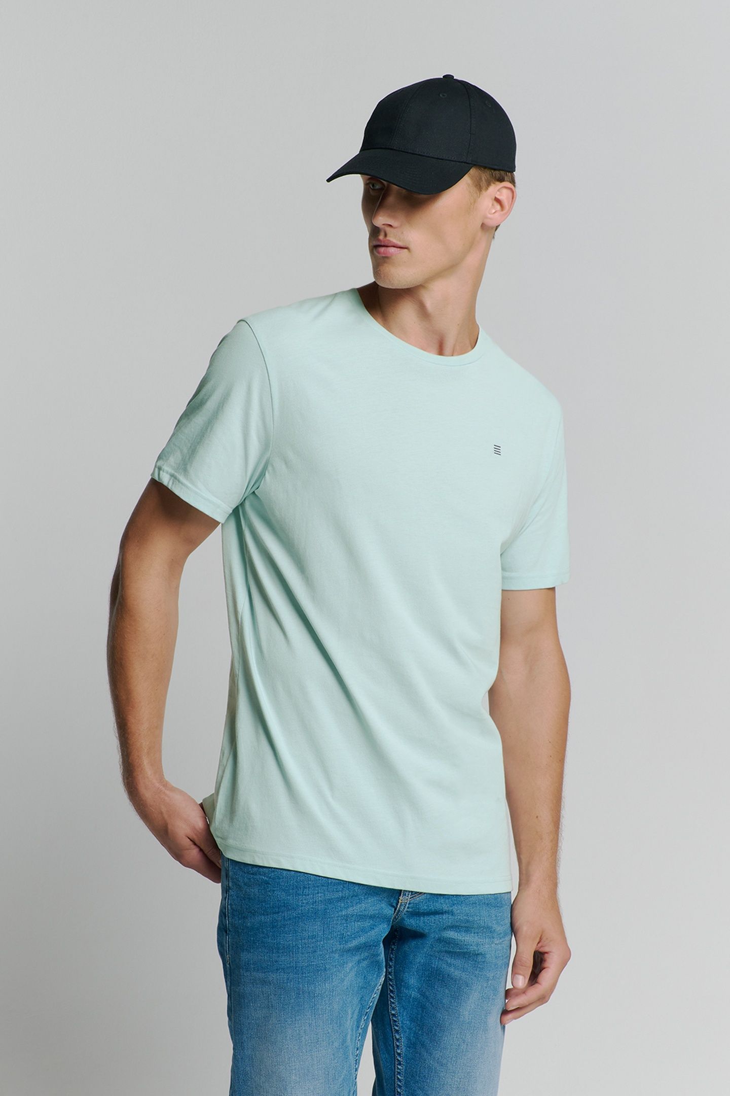 T-SHIRT CREWNECK SOLID BASIC ICE 1