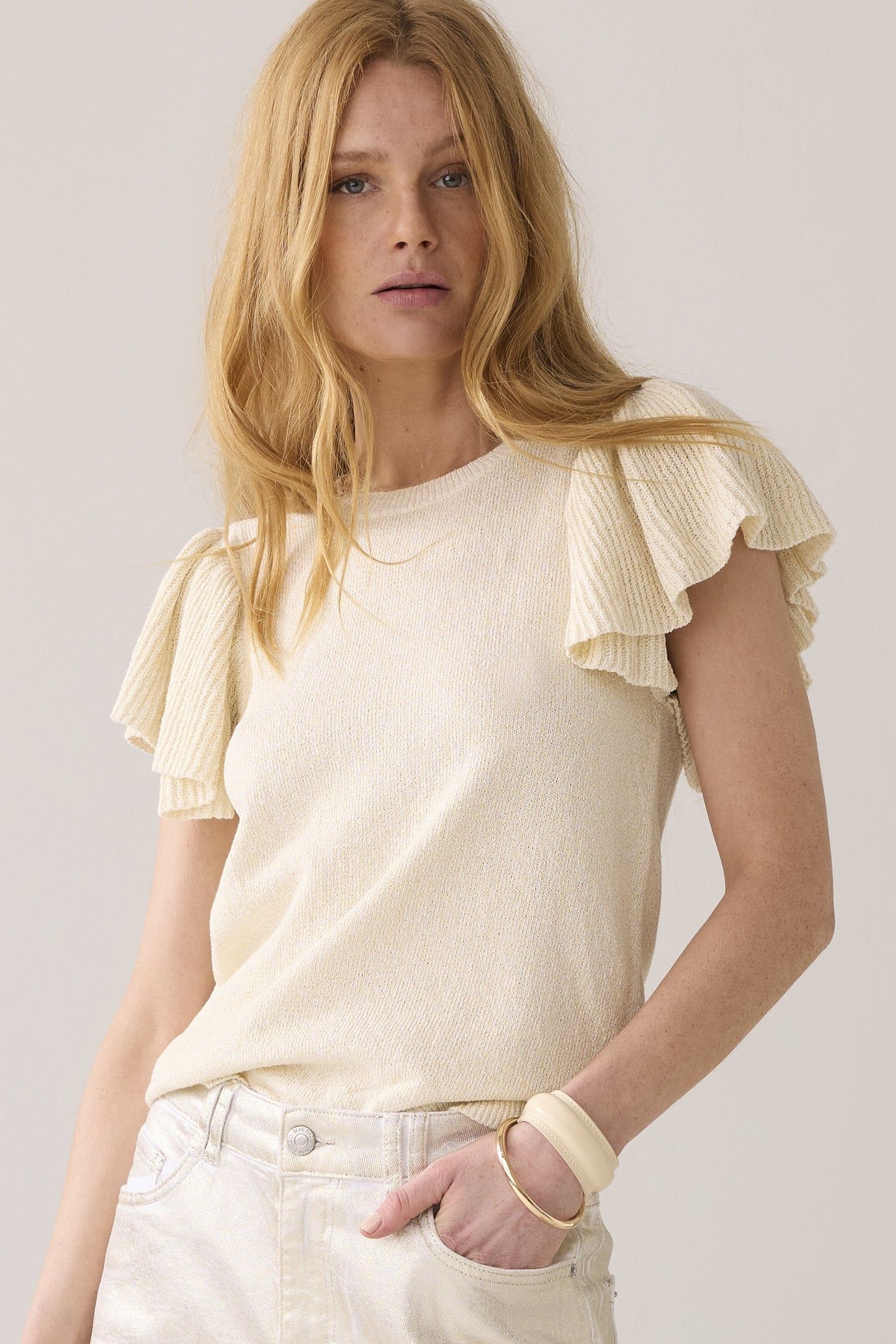 SLEEVELESS VOLANT TOP RUSTIC SHIMMER KNIT IVORY 2