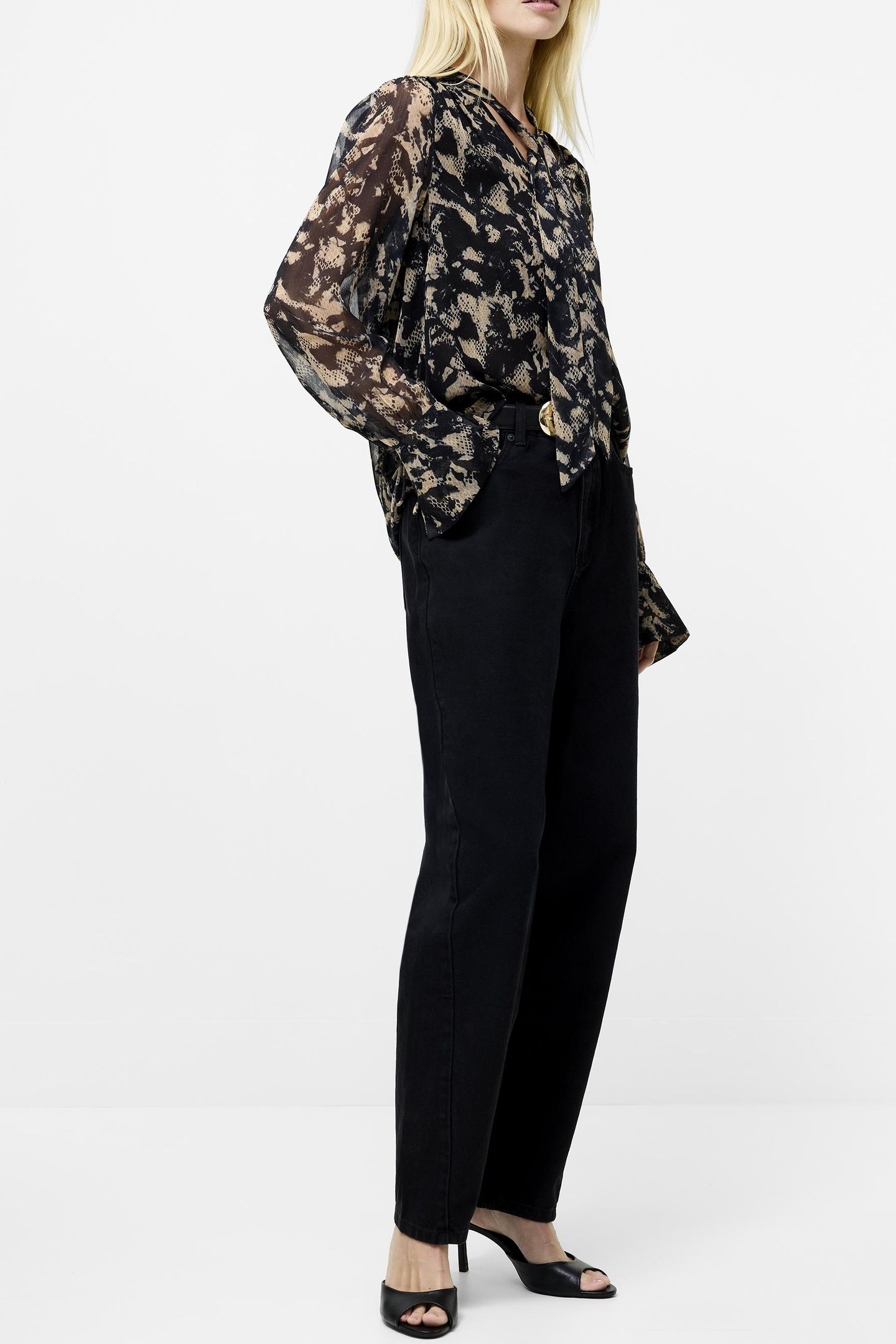 AMELIA HALLIE TIE NK BLOUSE BLACK MULTI 2