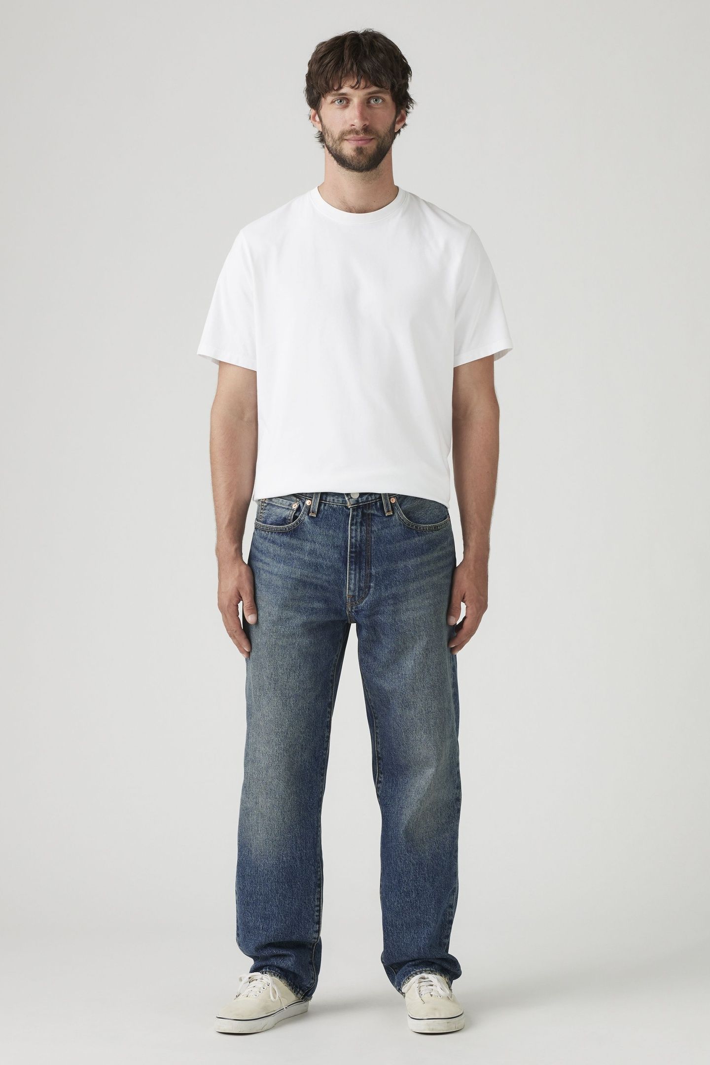 568™ LOOSE STRAIGHT JEANS 3