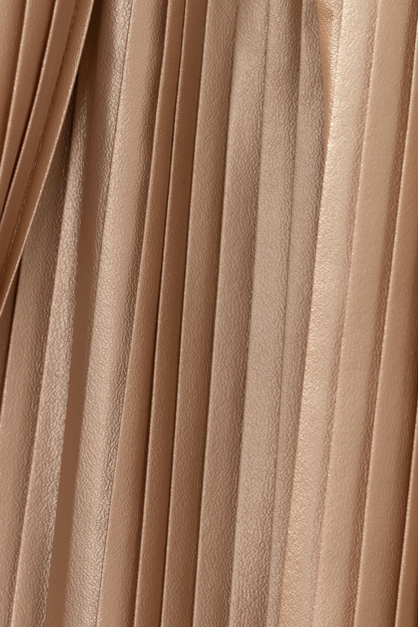 GOLD PLEATED SHORT SKIRT 5