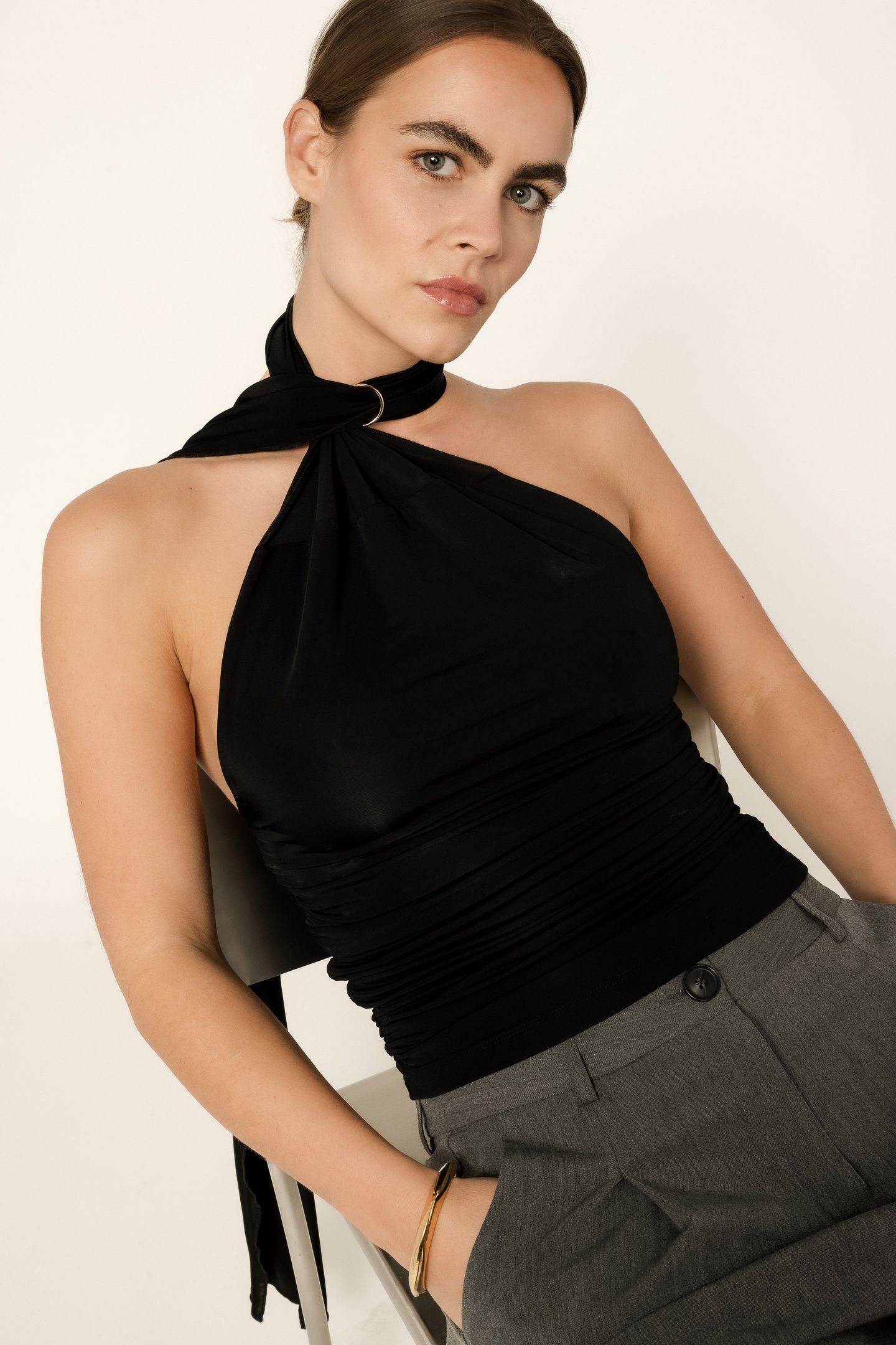 SCALLOP TOP BLACK 2
