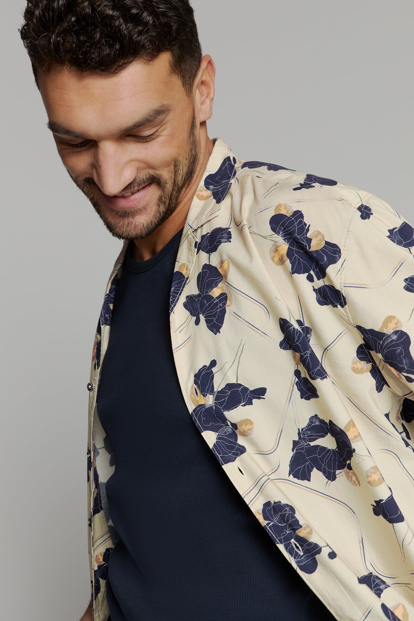 SHIRT SHORT SLEEVE REVERS COLLAR ALLOVER PRINTED CEMENT 7