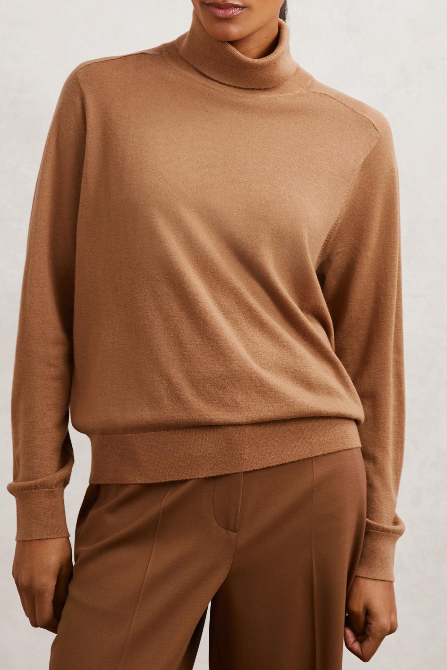 ROLL NECK JUMPER CAMEL 1