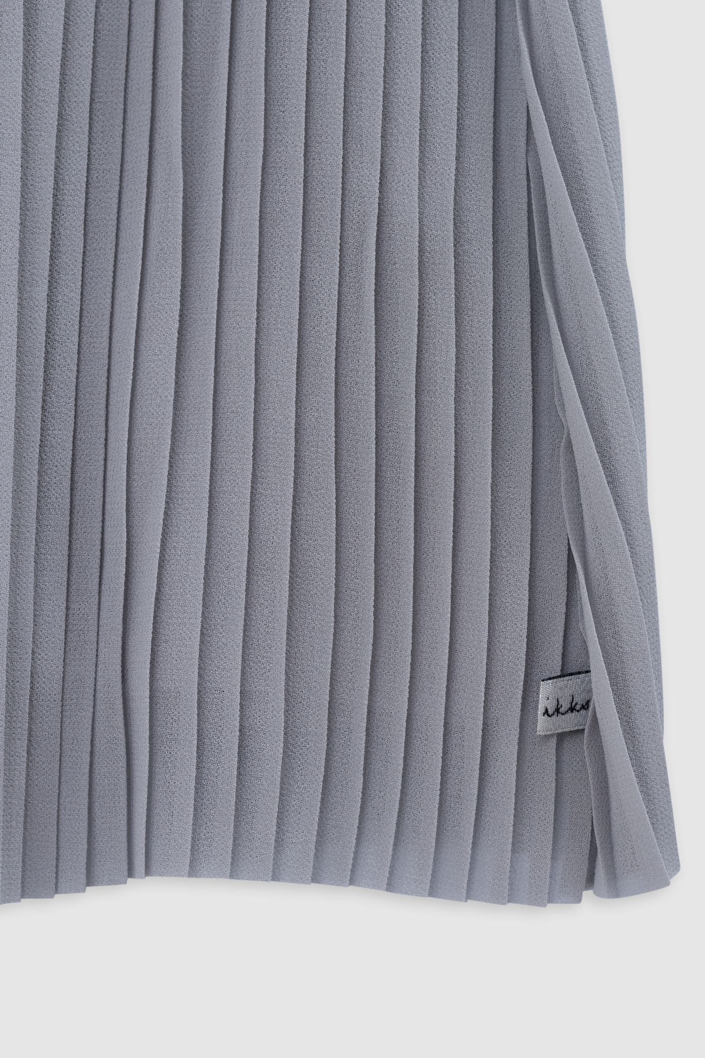 SILVER PLEATED DRESS WITH SWISS TULLE SLEEVES 4