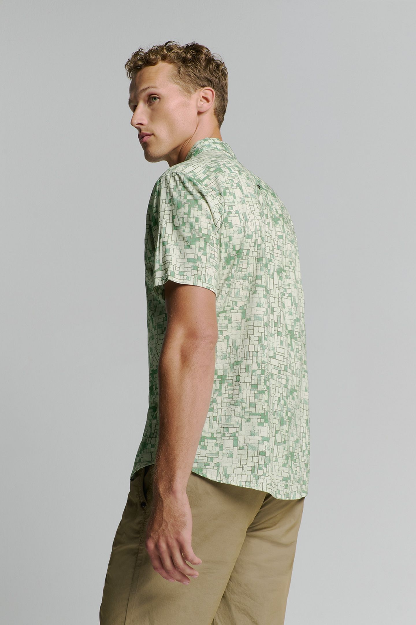 SHIRT SHORT SLEEVE REVERS COLLAR ALLOVER PRINTED GREEN 3