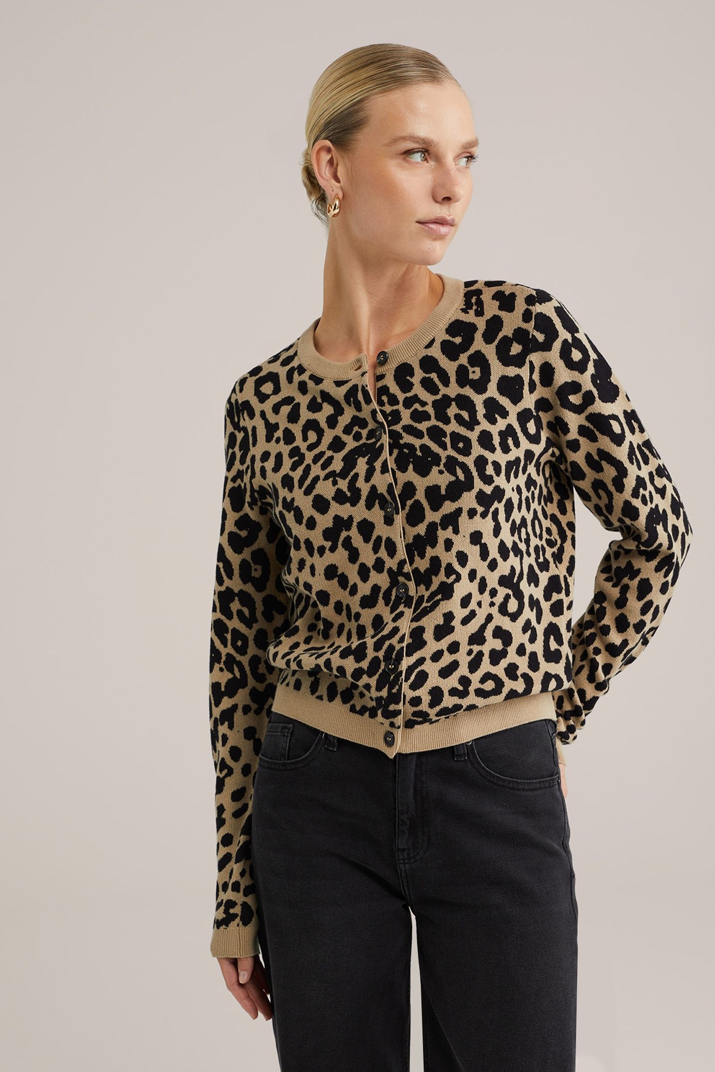 KNITTED CARDIGAN LIGHT BROWN 2