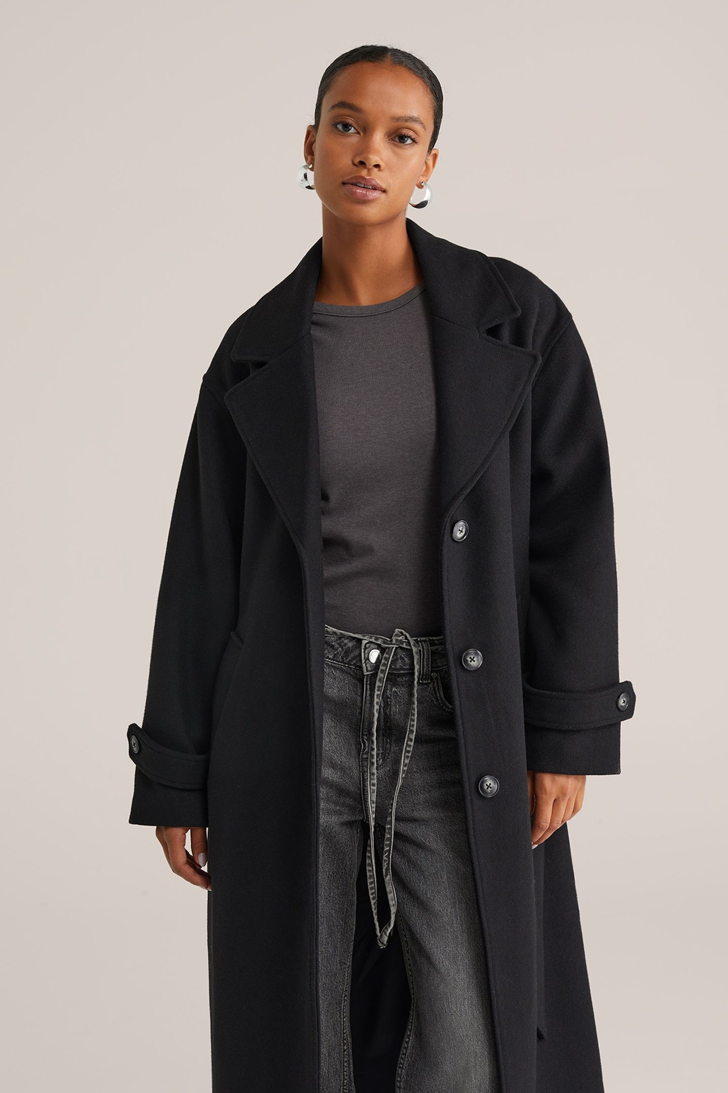 COAT BLACK 2