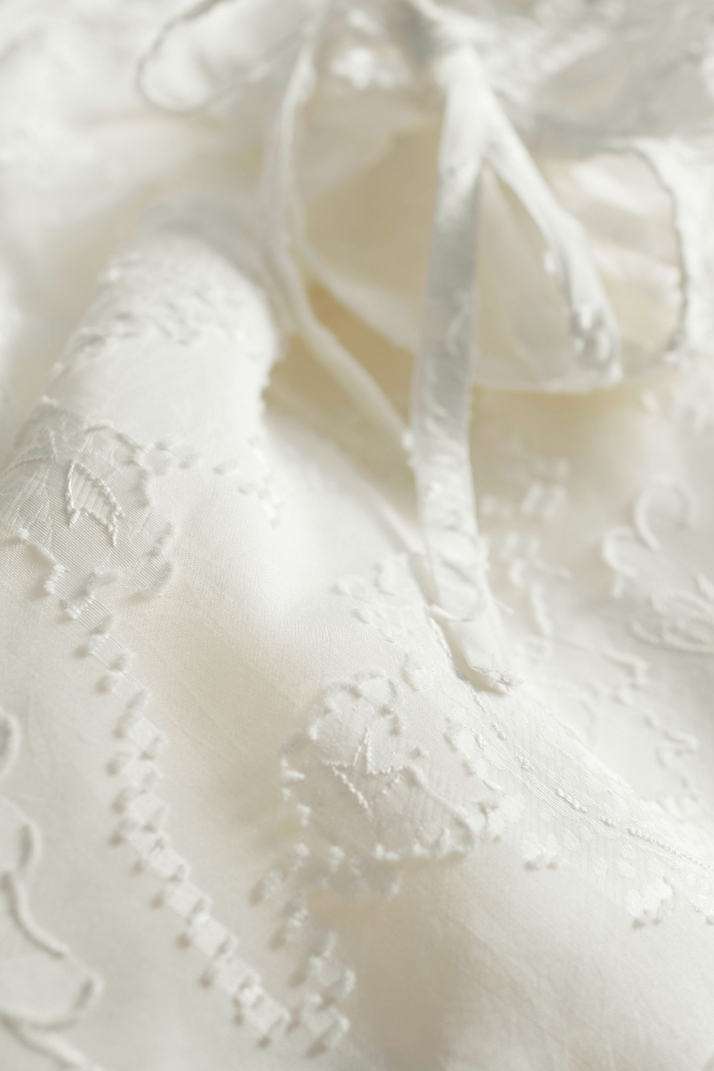 ALLANA DRESS WHITE 5