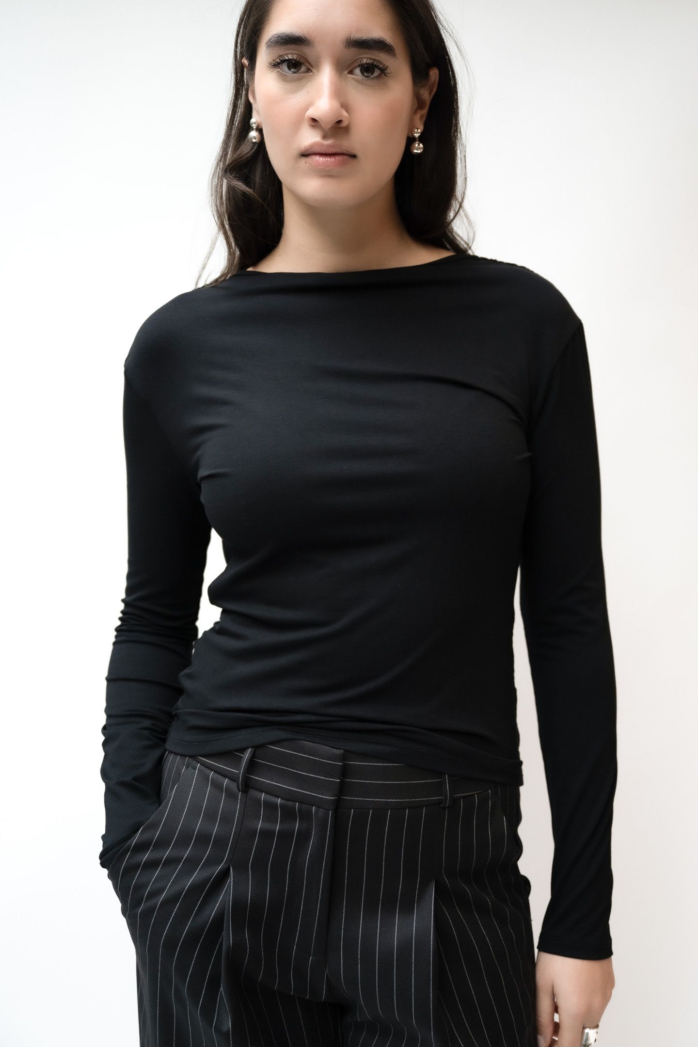 ALUDRA TOP BLACK 2