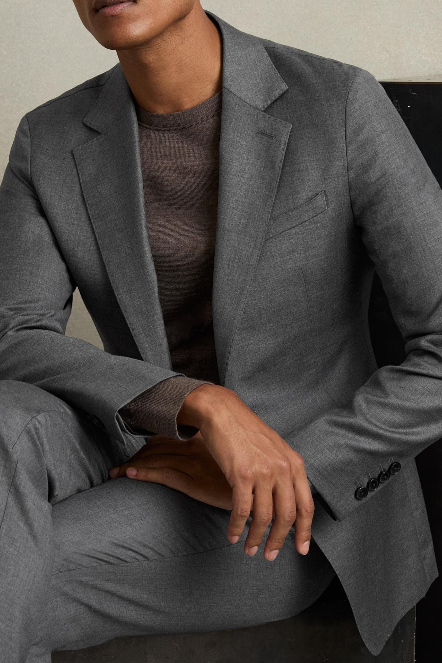 SB 2B NOTCH PLAIN WEAVE BLAZER. GREY 7