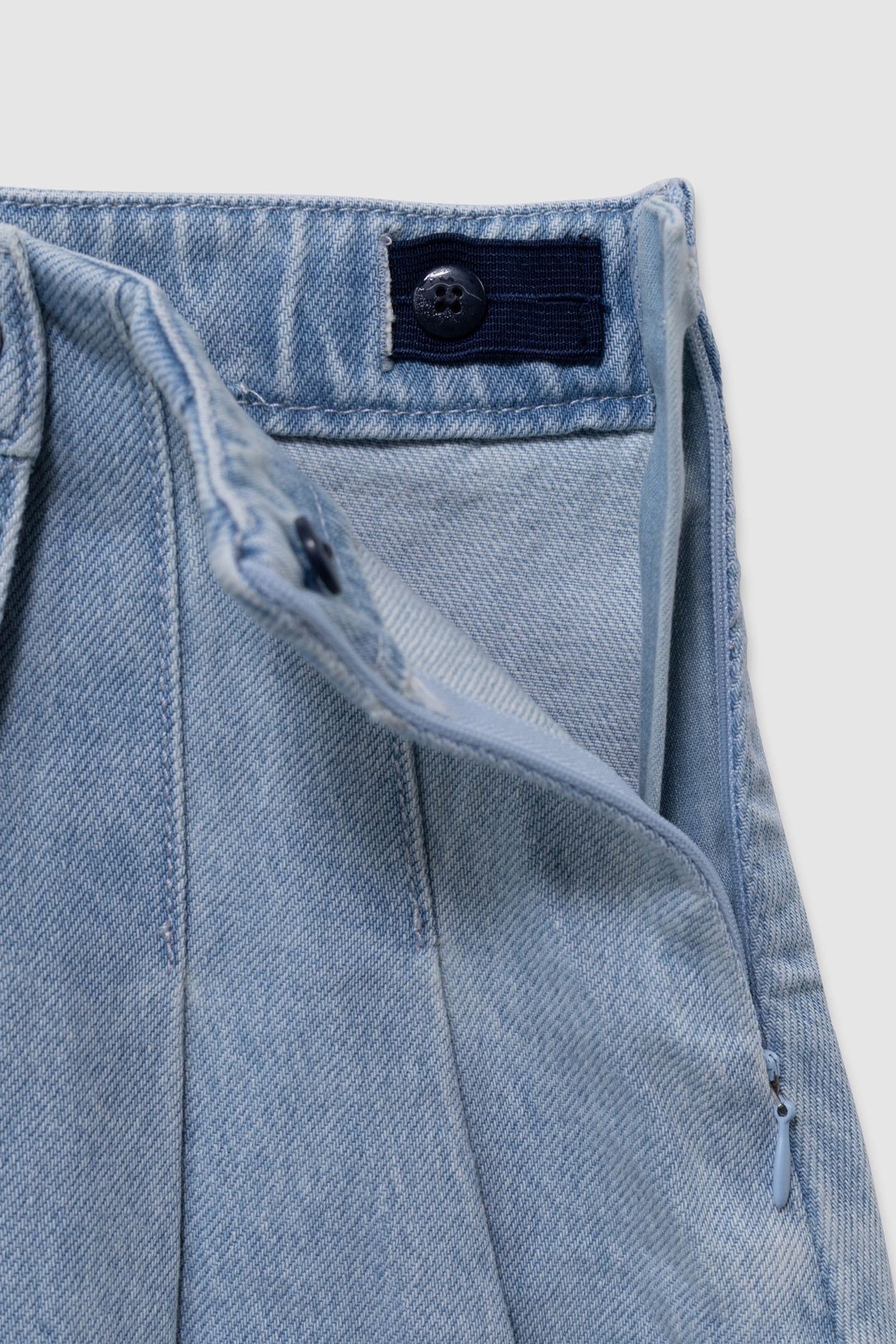 BLUE JEAN SKIRT WITH SIDE PLEATS 4