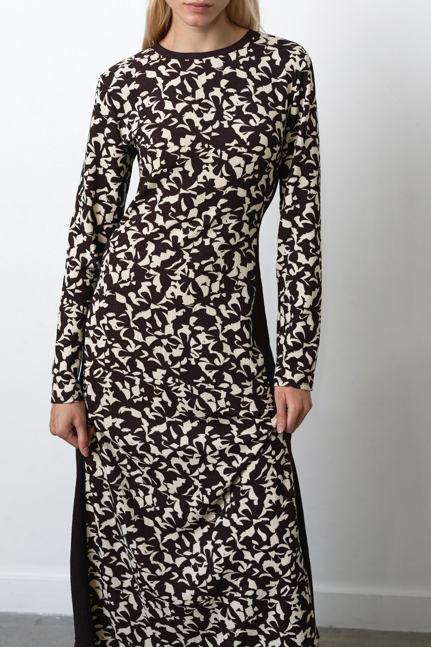 KELLY PRINT JERSEY L/S DRESS BITTER CHOC/PORC CRM 3