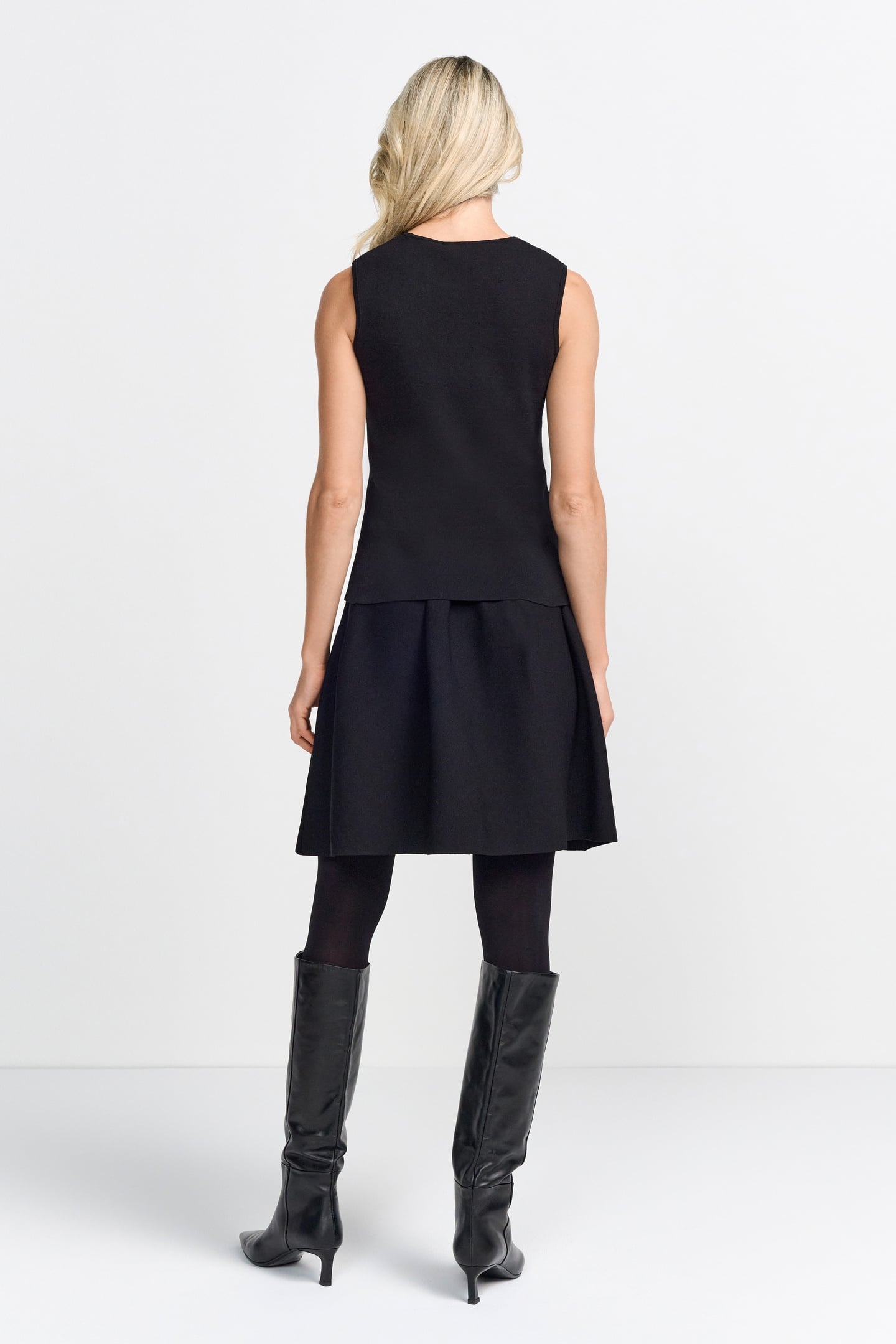 KNITTED TOP BLACK 2