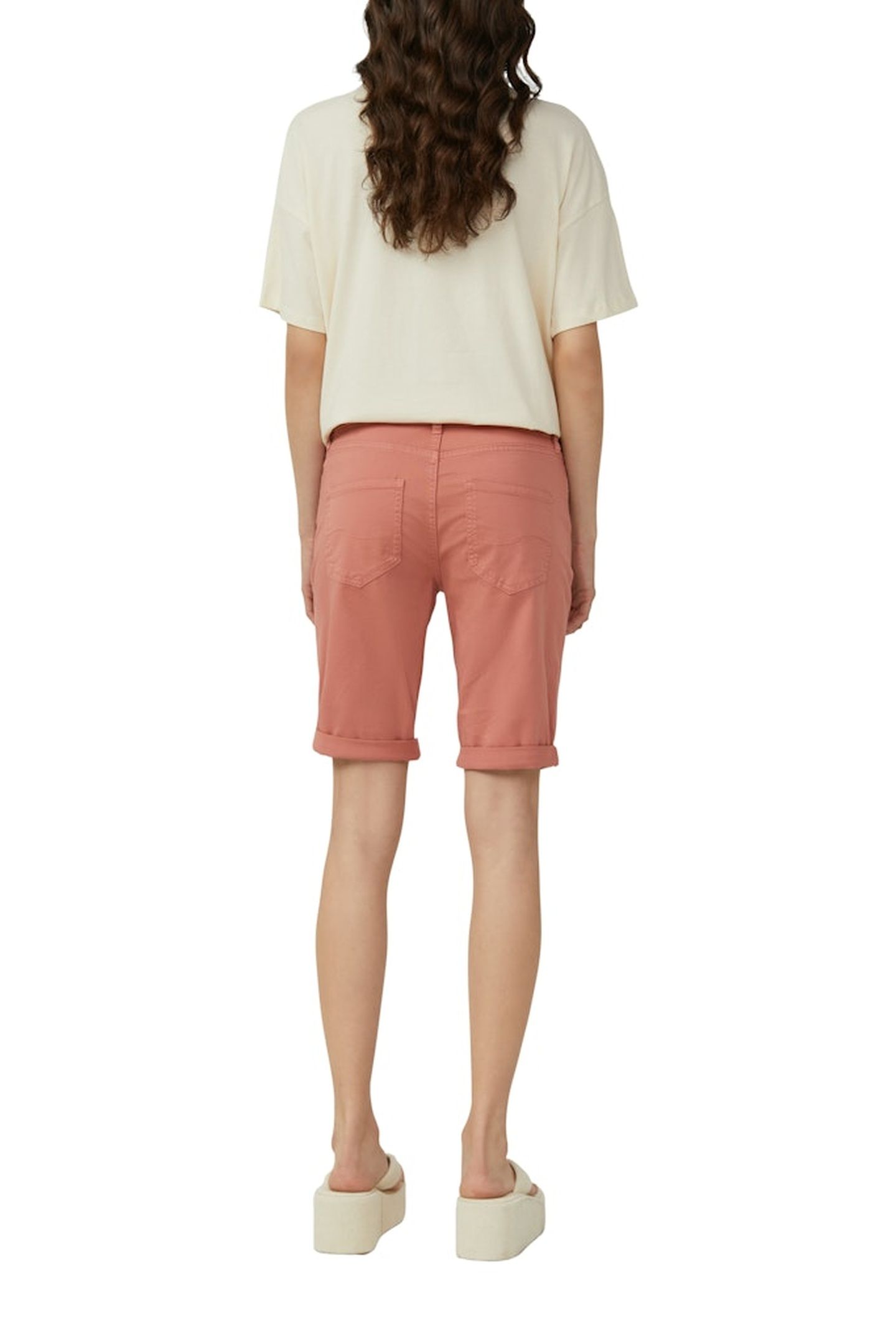 QS JEANS SHORTS RED ROSE 6
