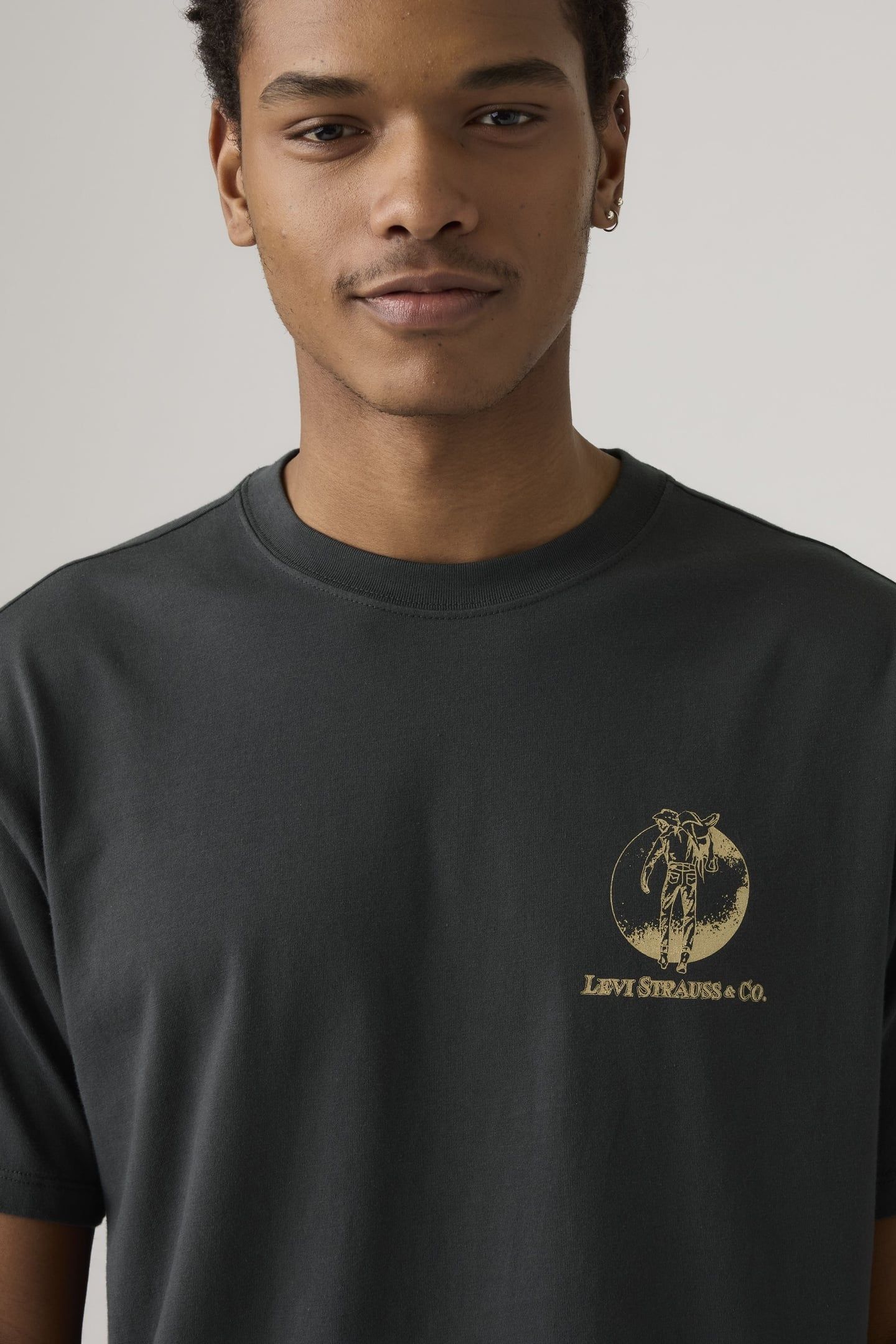 GRAPHIC VINTAGE FIT T-SHIRT 5