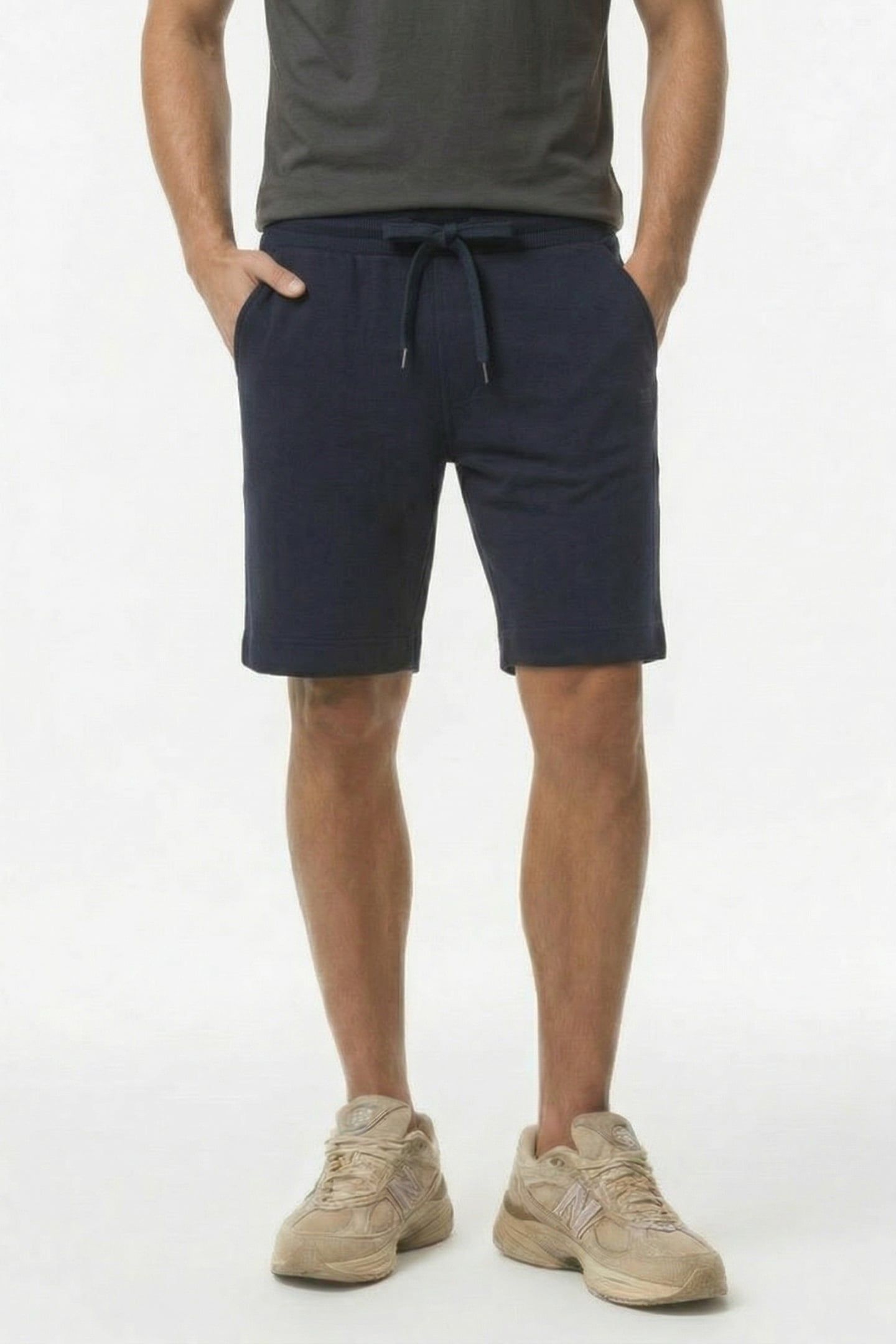 CORE SW SHORT SALUTE 1