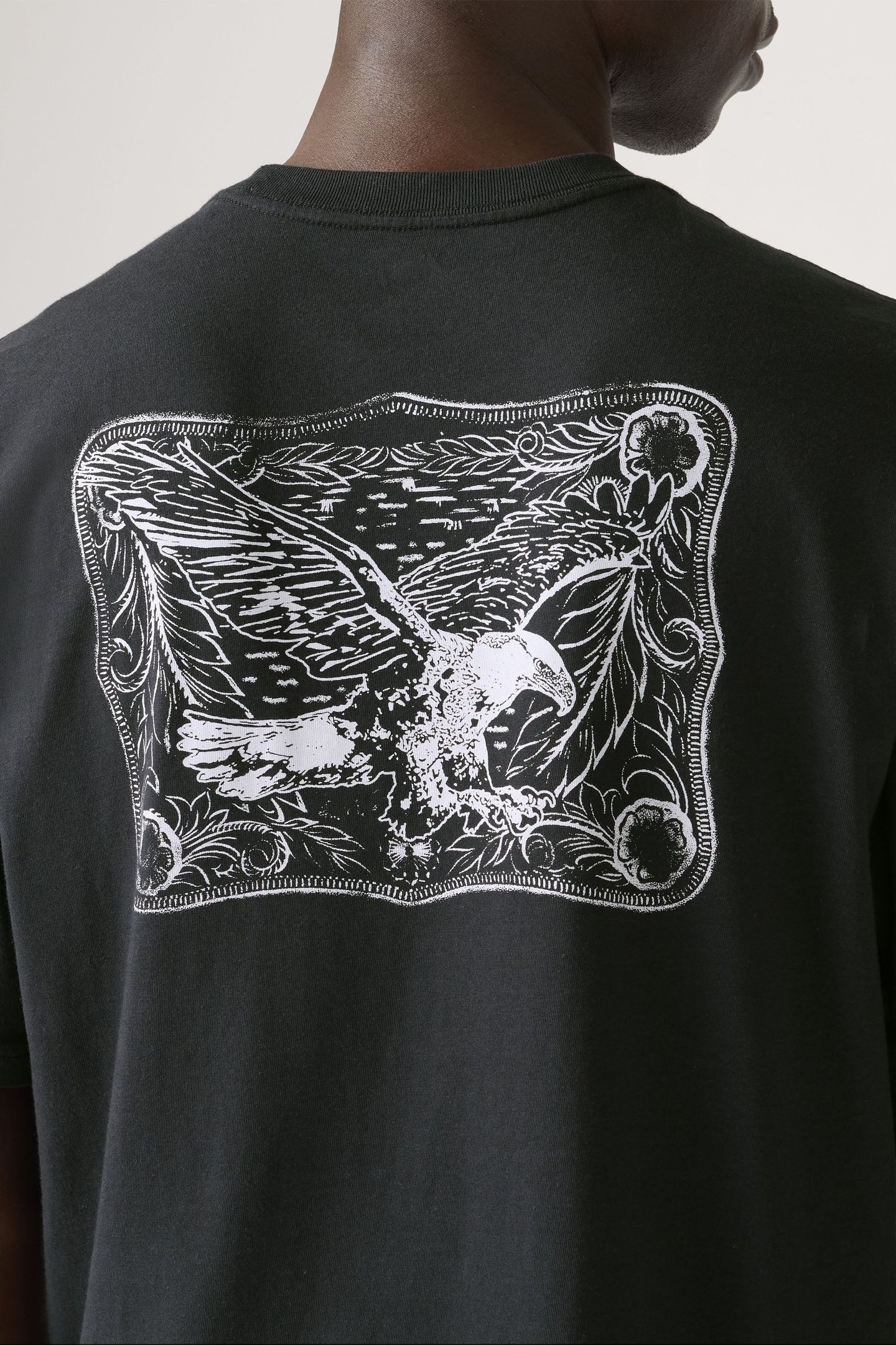 RELAXED FIT GRAPHIC T-SHIRT 4