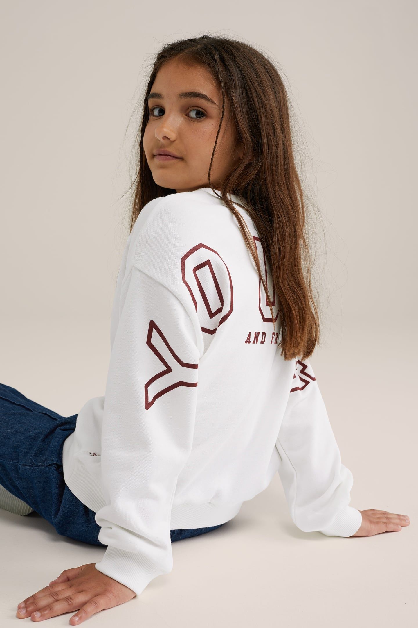 SWEATER WHITE 4